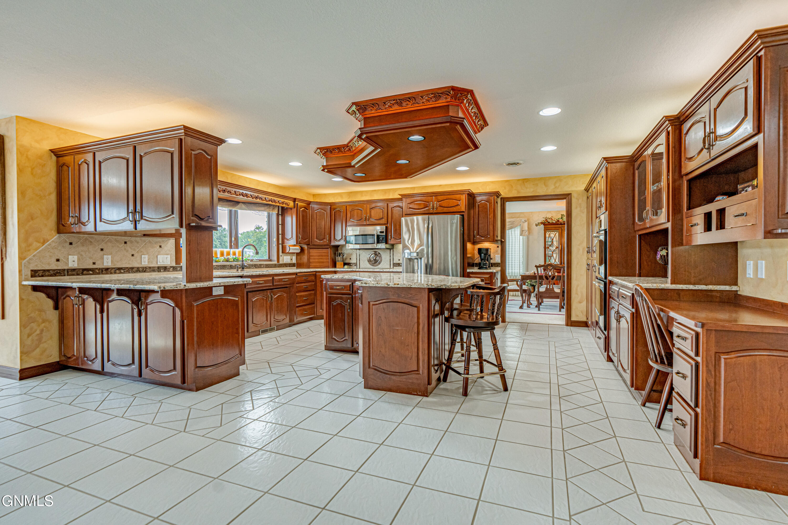 2023 Harbor Drive