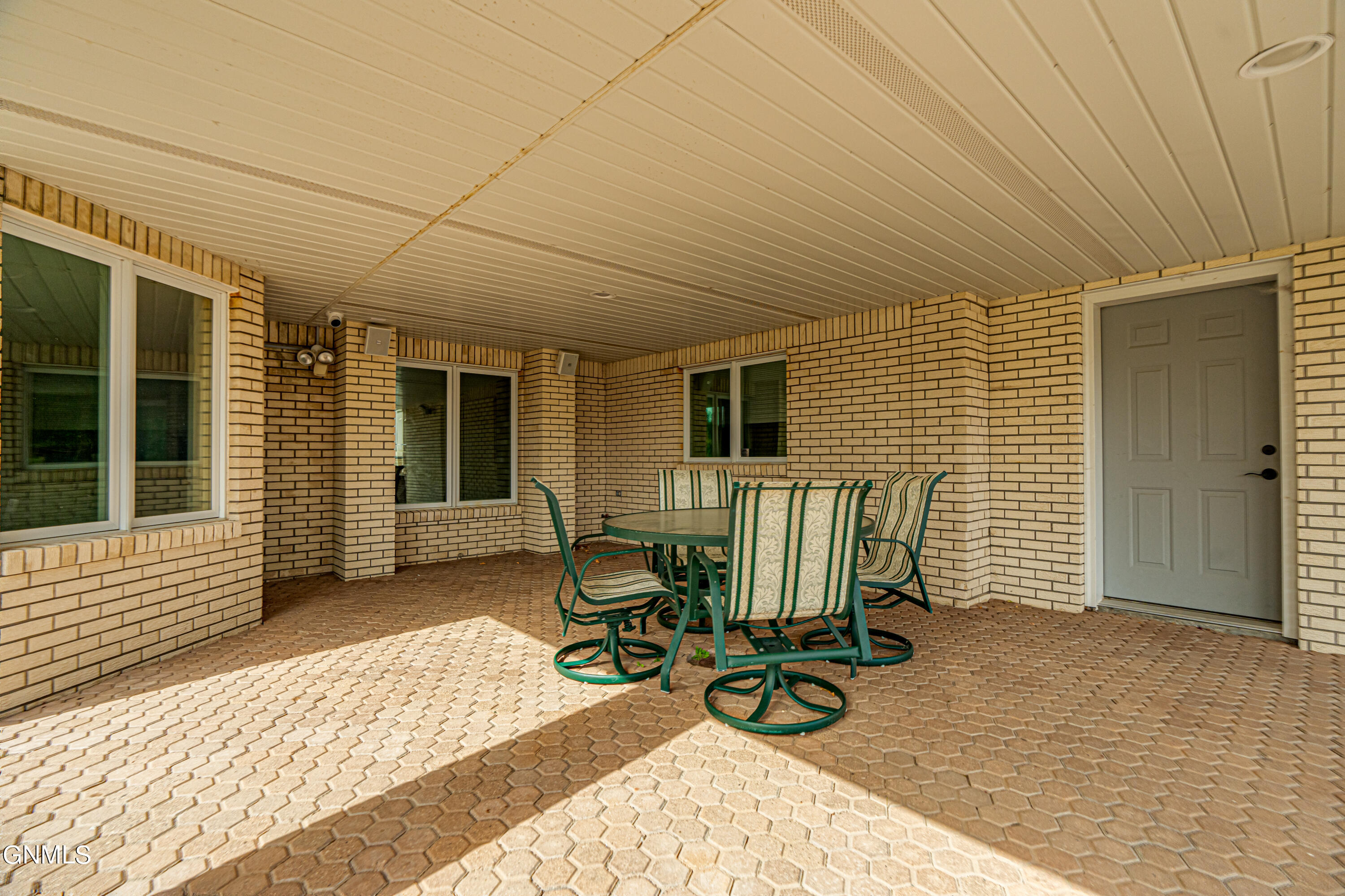 2023 Harbor Drive