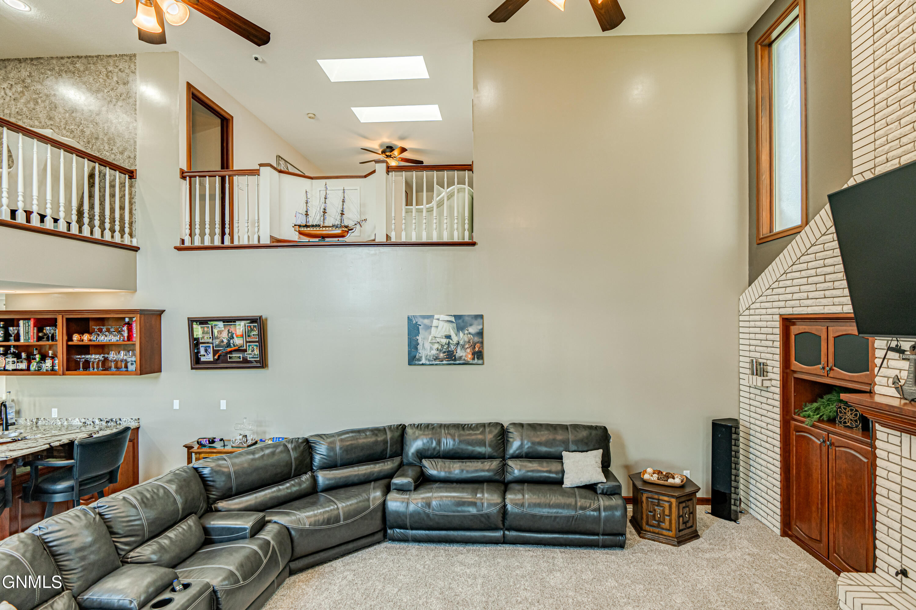2023 Harbor Drive