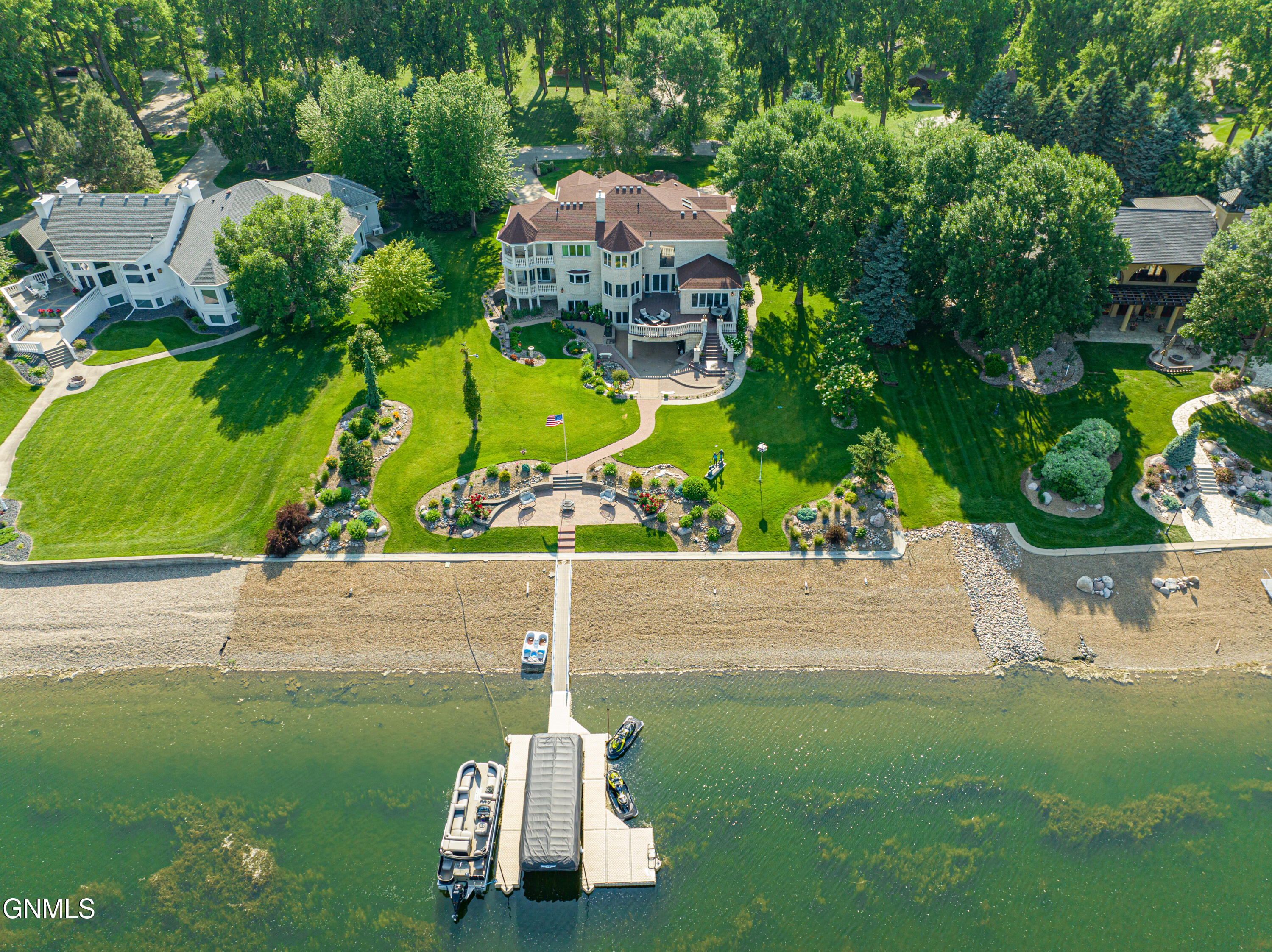 2023 Harbor Drive