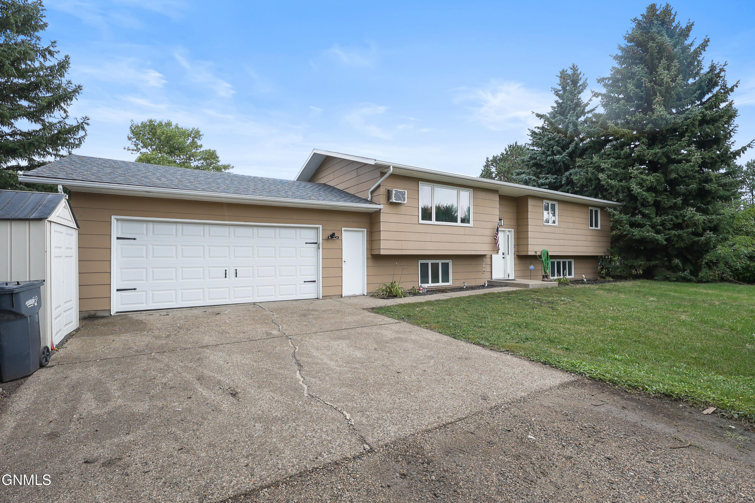 5005 Highland Road NW