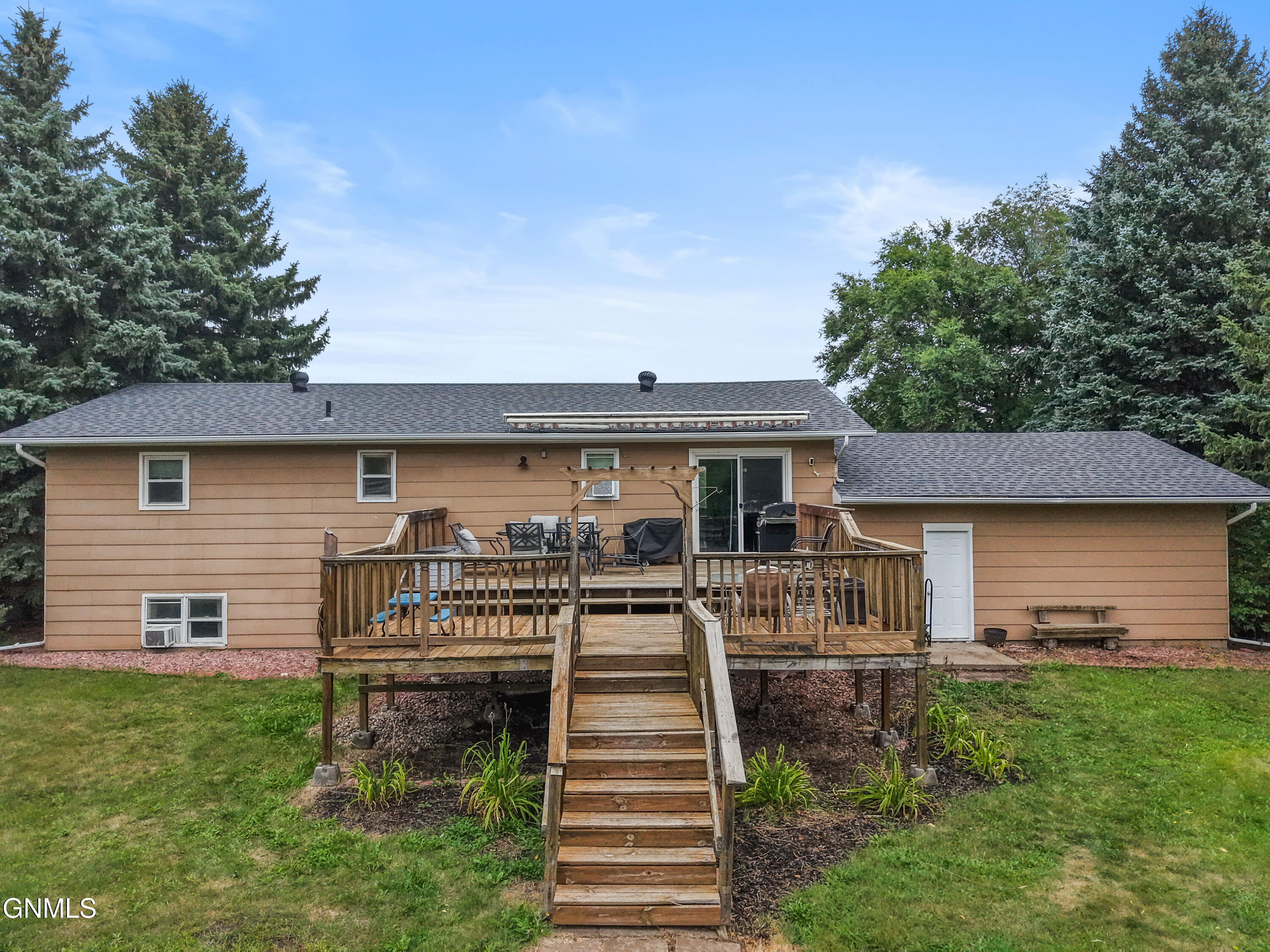 5005 Highland Road NW
