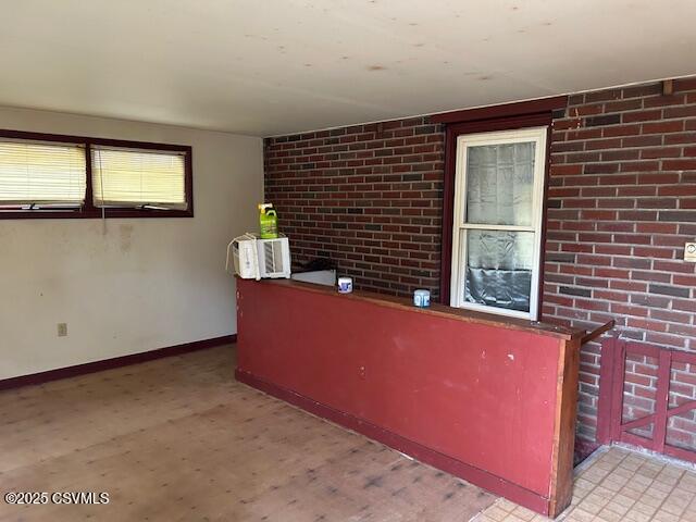 116 E 3RD Street