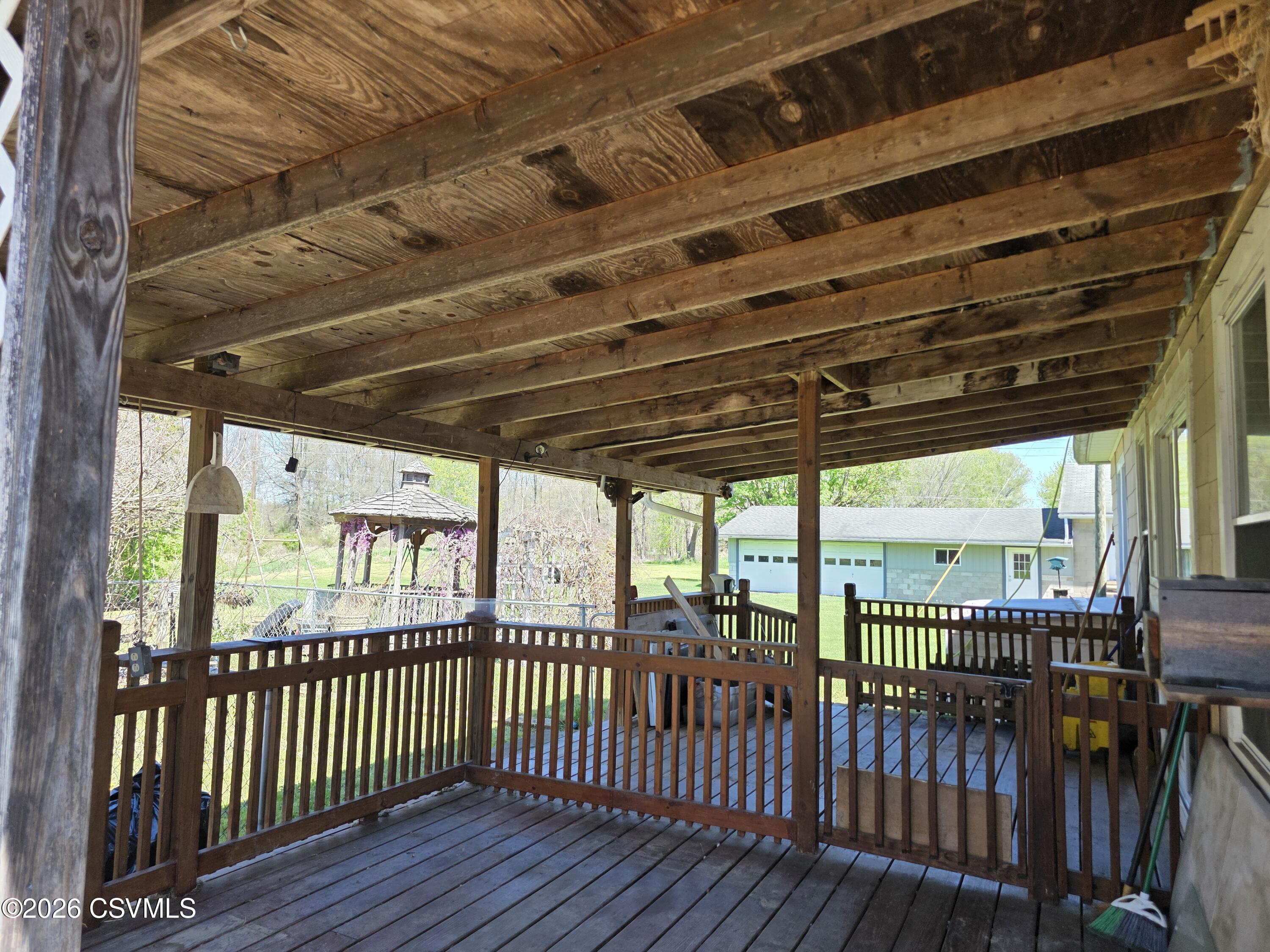 47 STRAWBERRY RIDGE Road