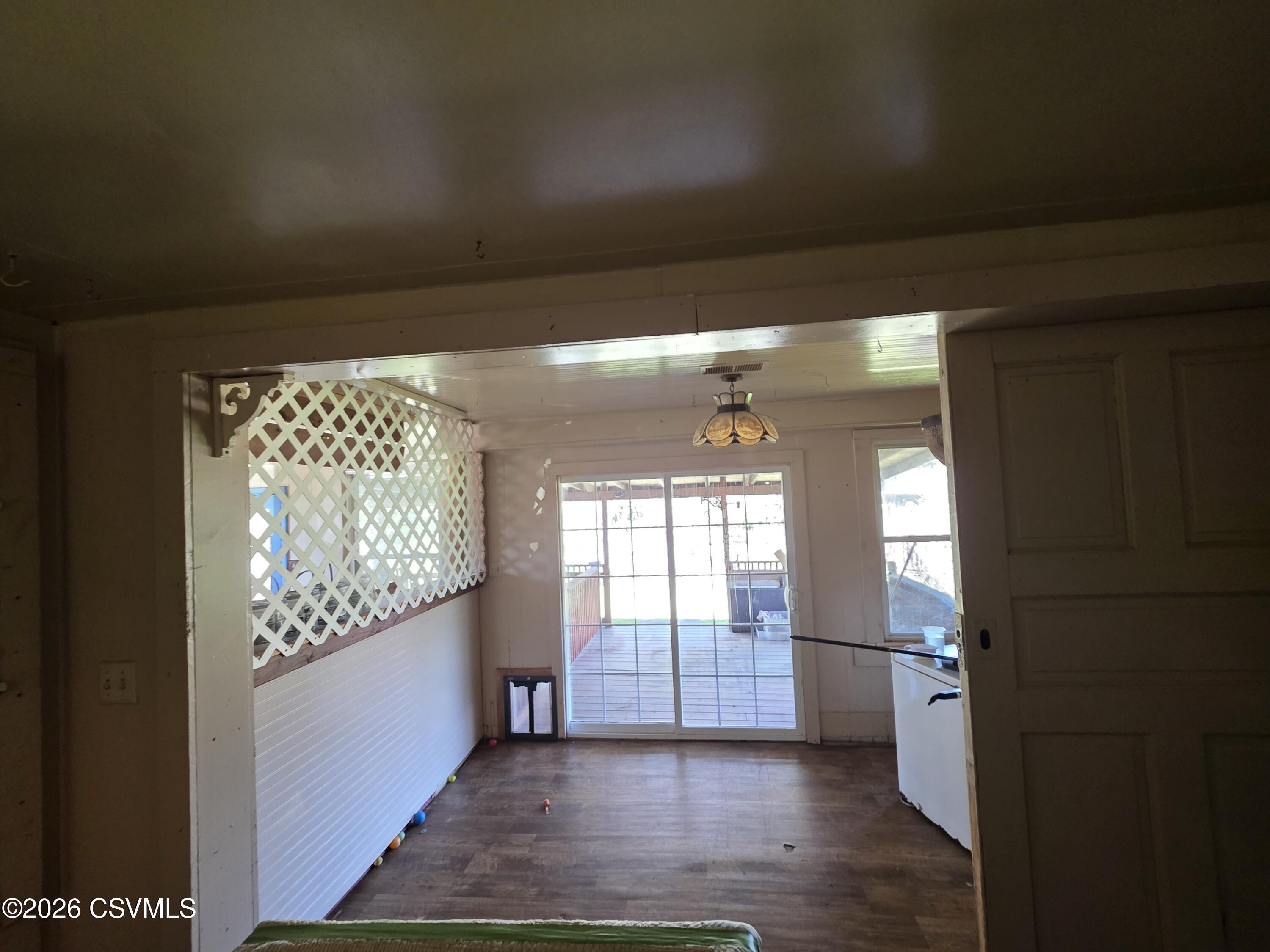 47 STRAWBERRY RIDGE Road