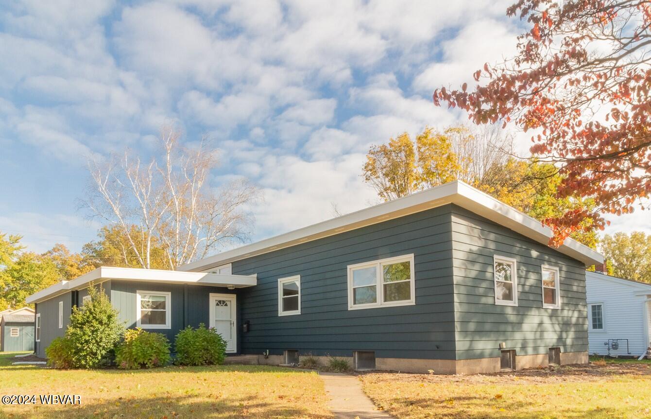 1350 WESTMINSTER DRIVE