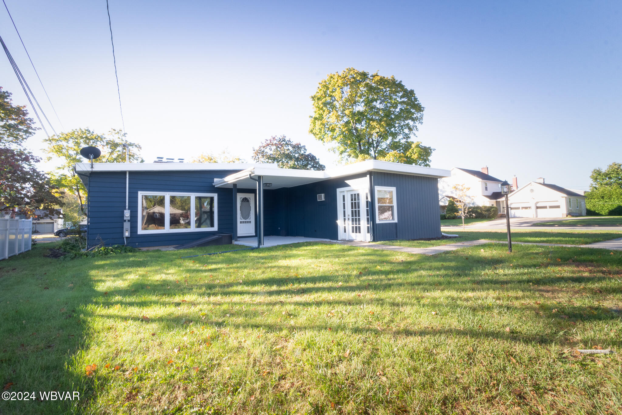 1350 WESTMINSTER DRIVE