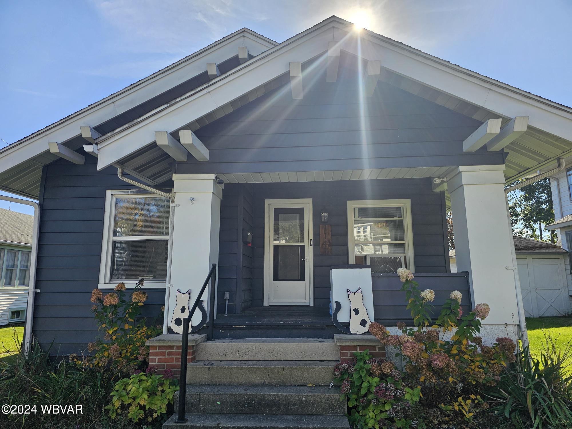1141 HIGH STREET