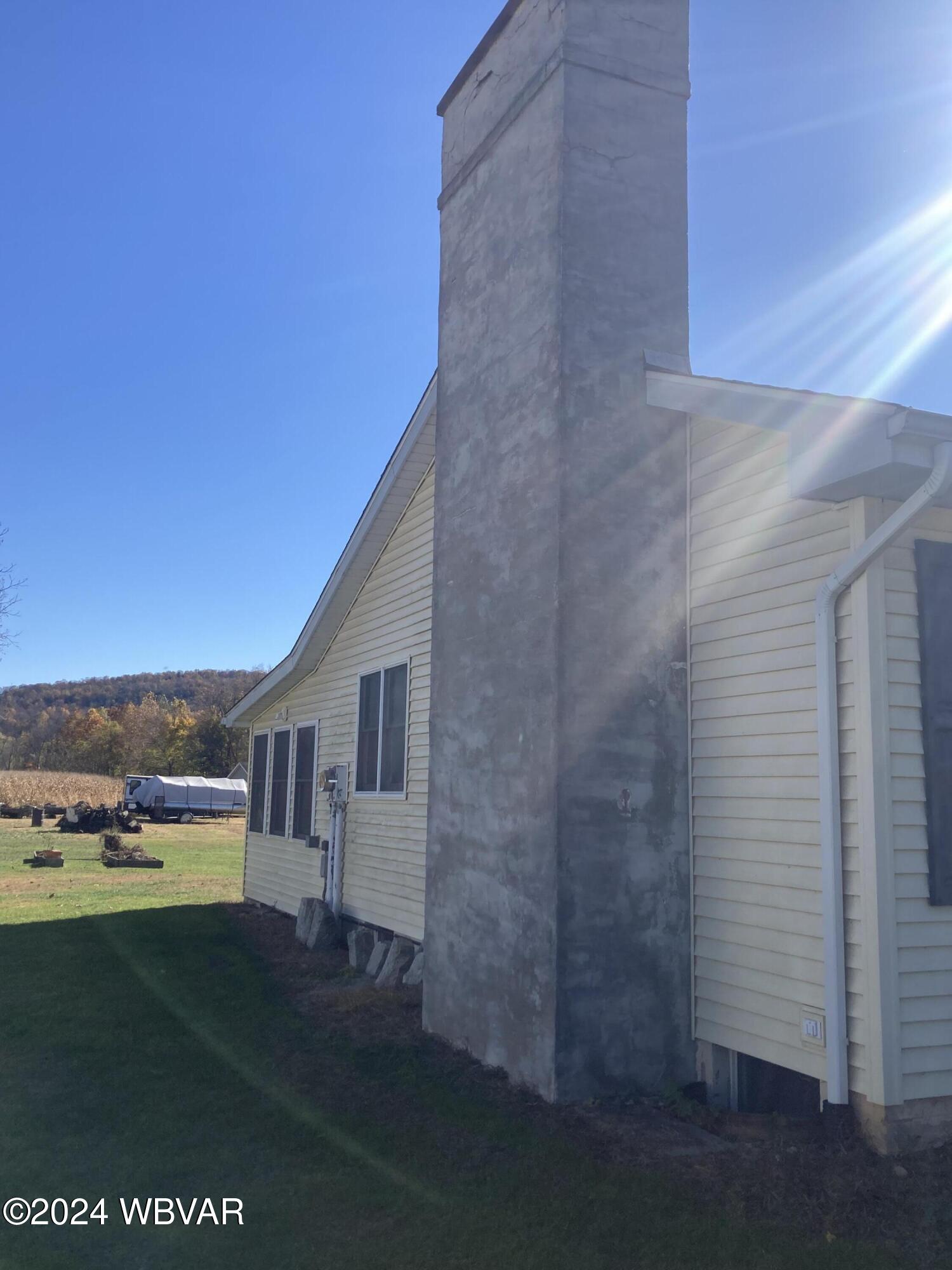 5773 CLARKSTOWN ROAD