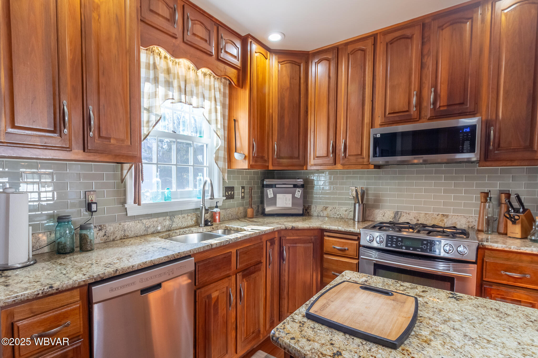 301 WOODS RUN ROAD