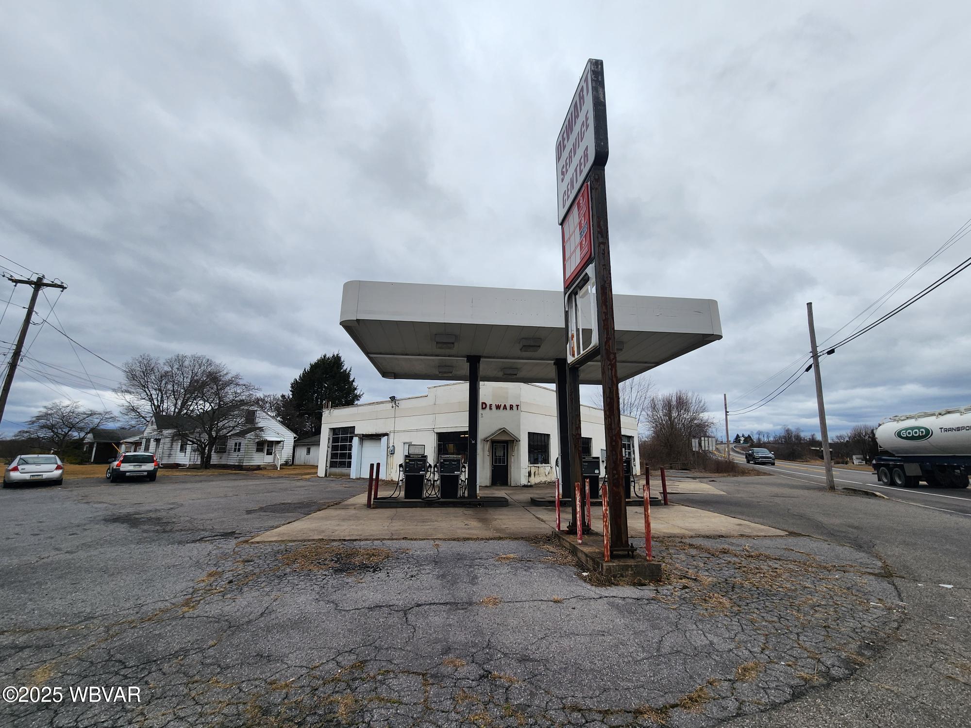 4875 STATE ROUTE 44
