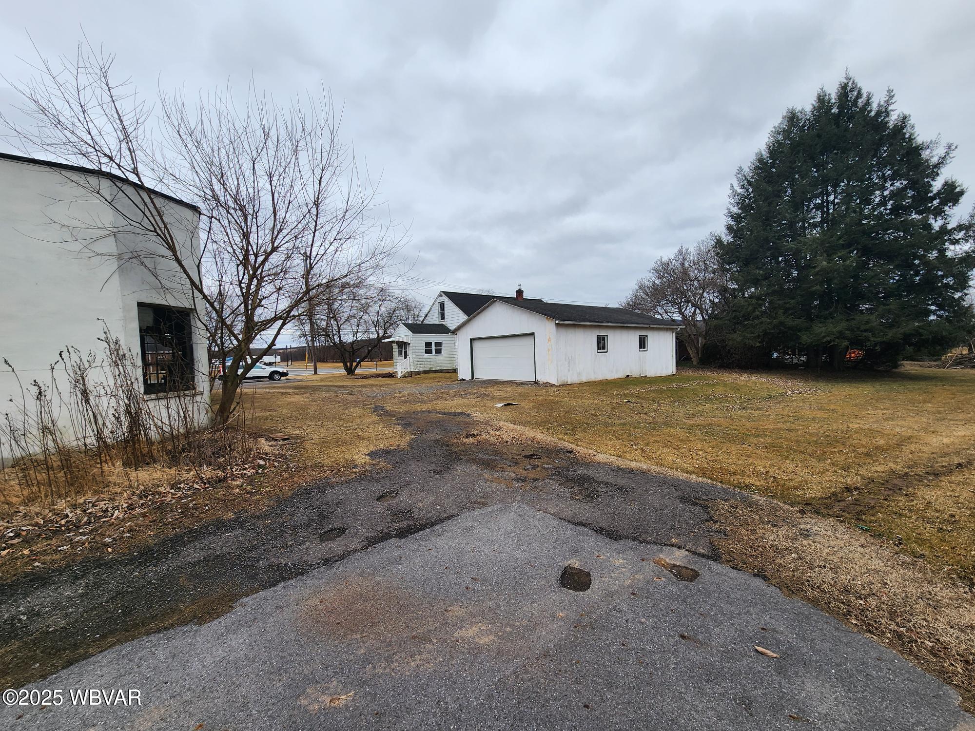 4875 STATE ROUTE 44