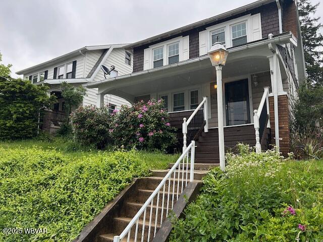 716 CEMETERY STREET