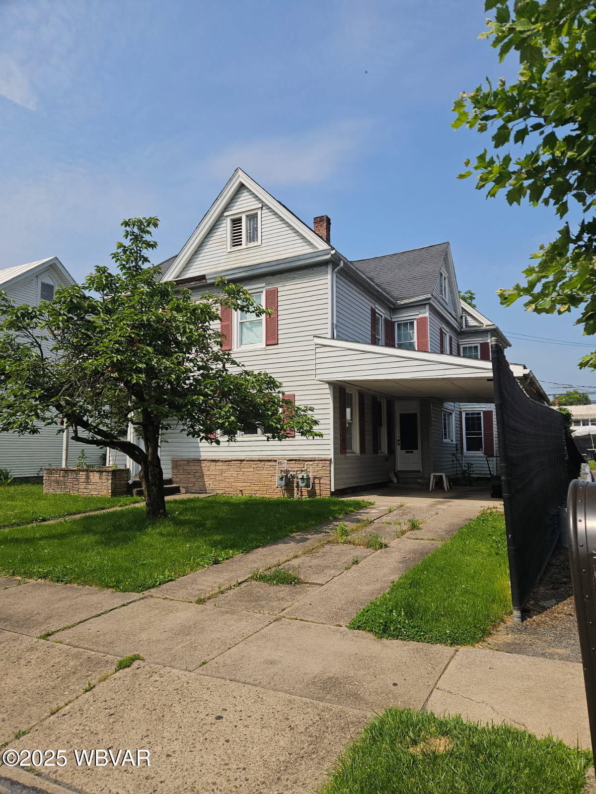 6 S WASHINGTON STREET