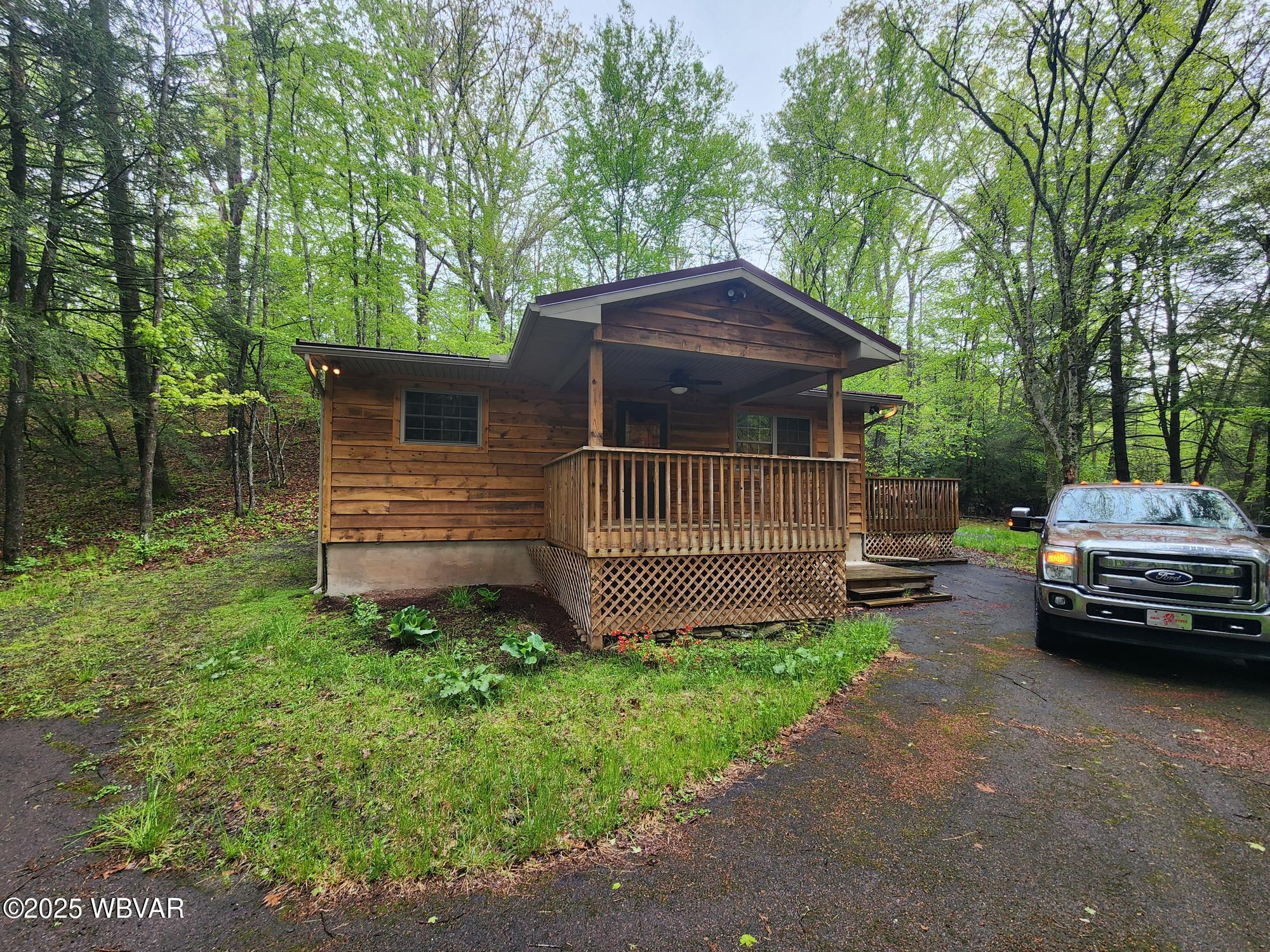 93 SALEM SCHOOLHOUSE ROAD