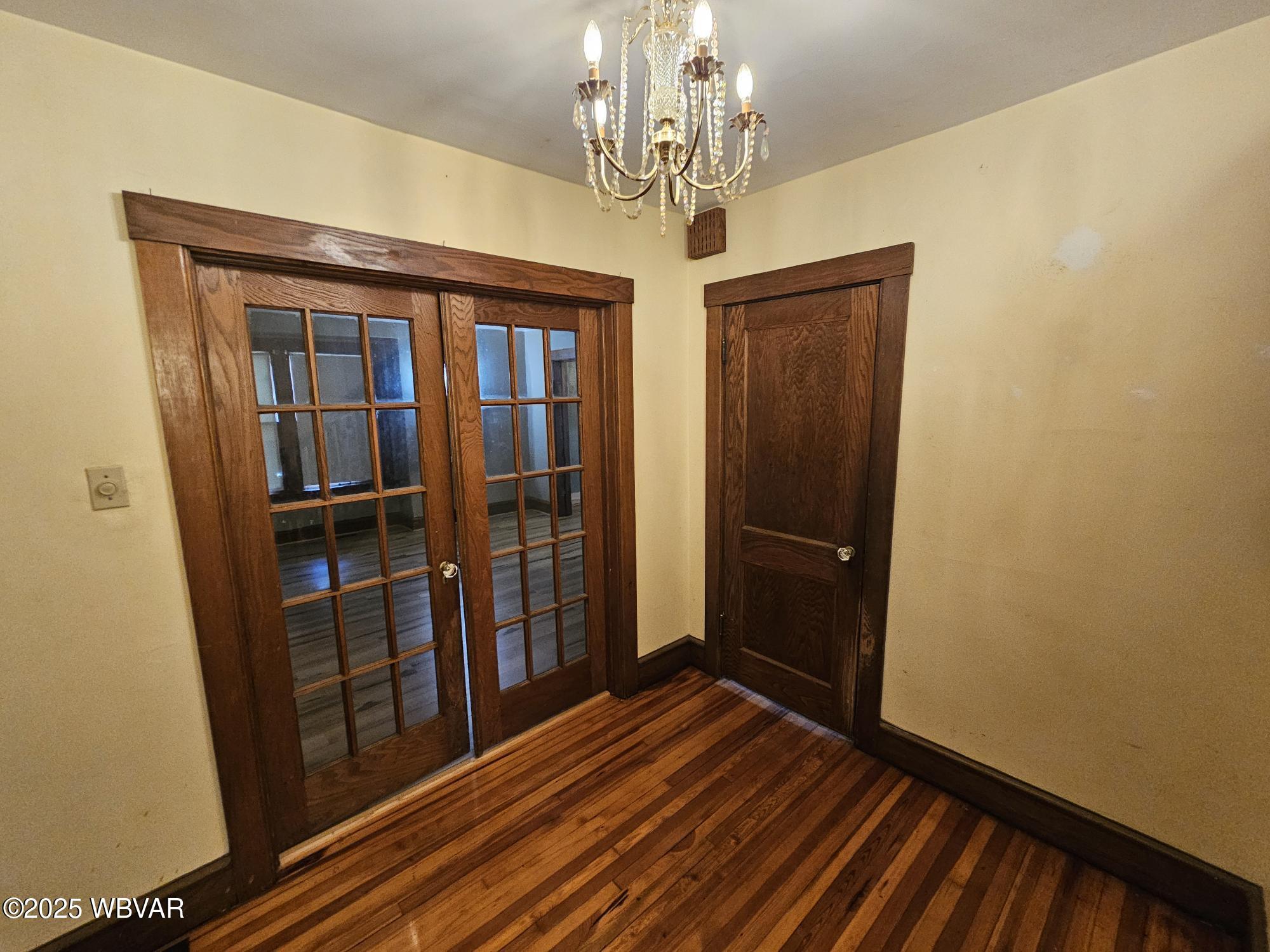 1165 HIGH STREET