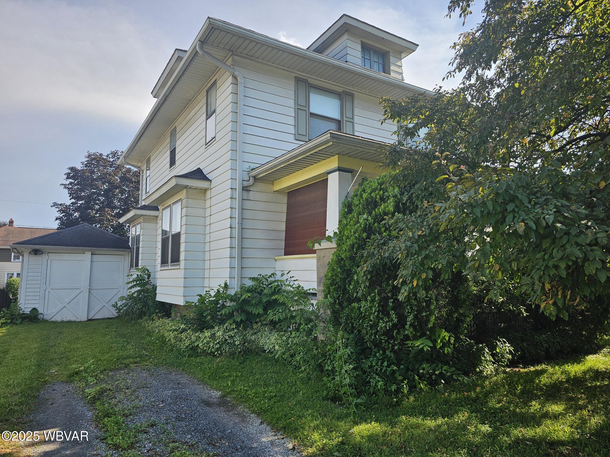 1165 HIGH STREET