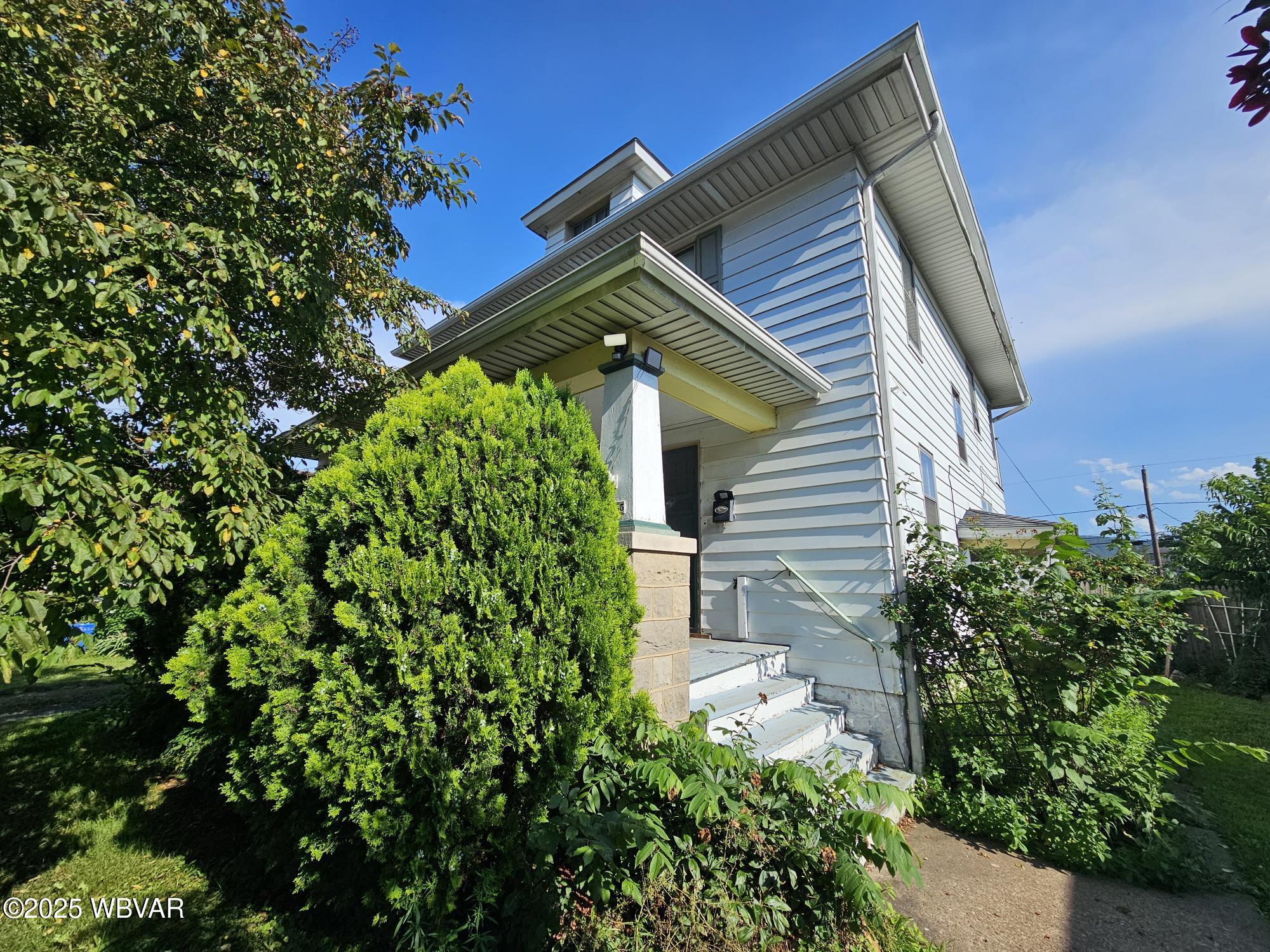 1165 HIGH STREET