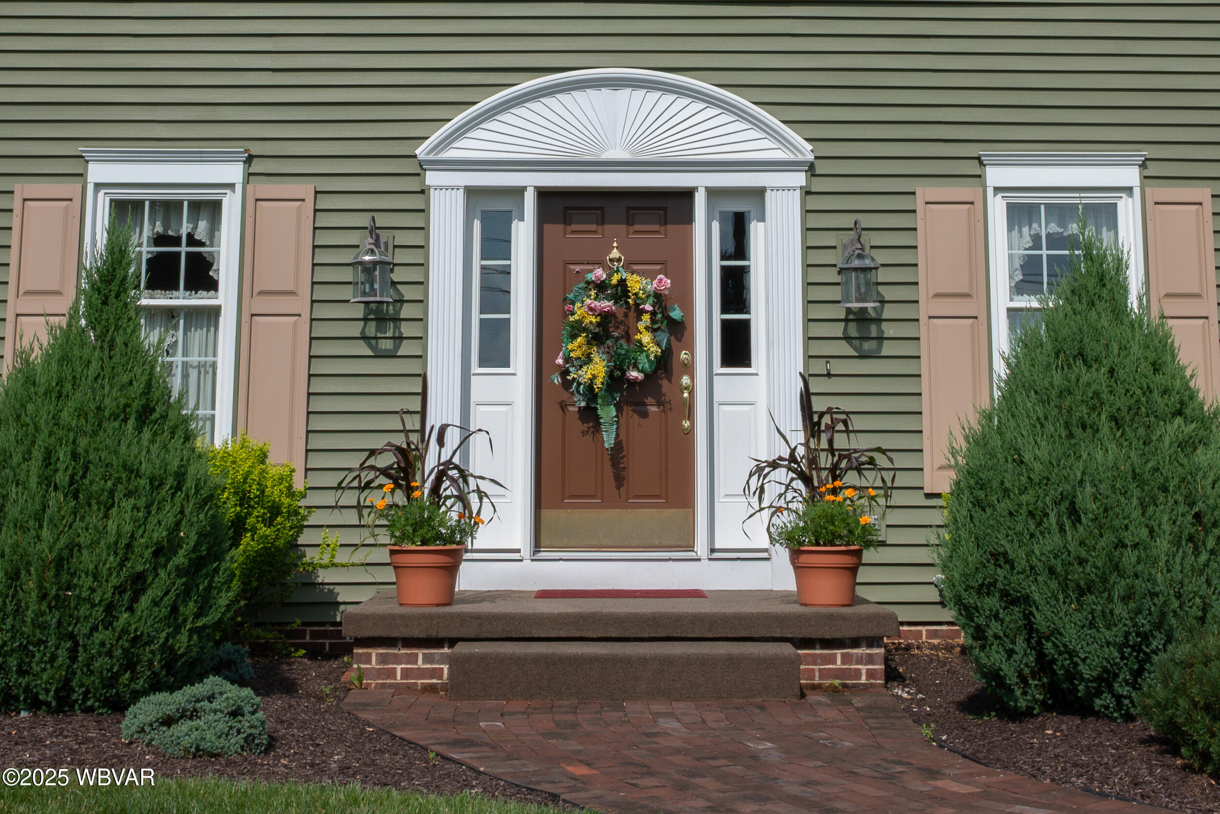 606 S MAIN STREET