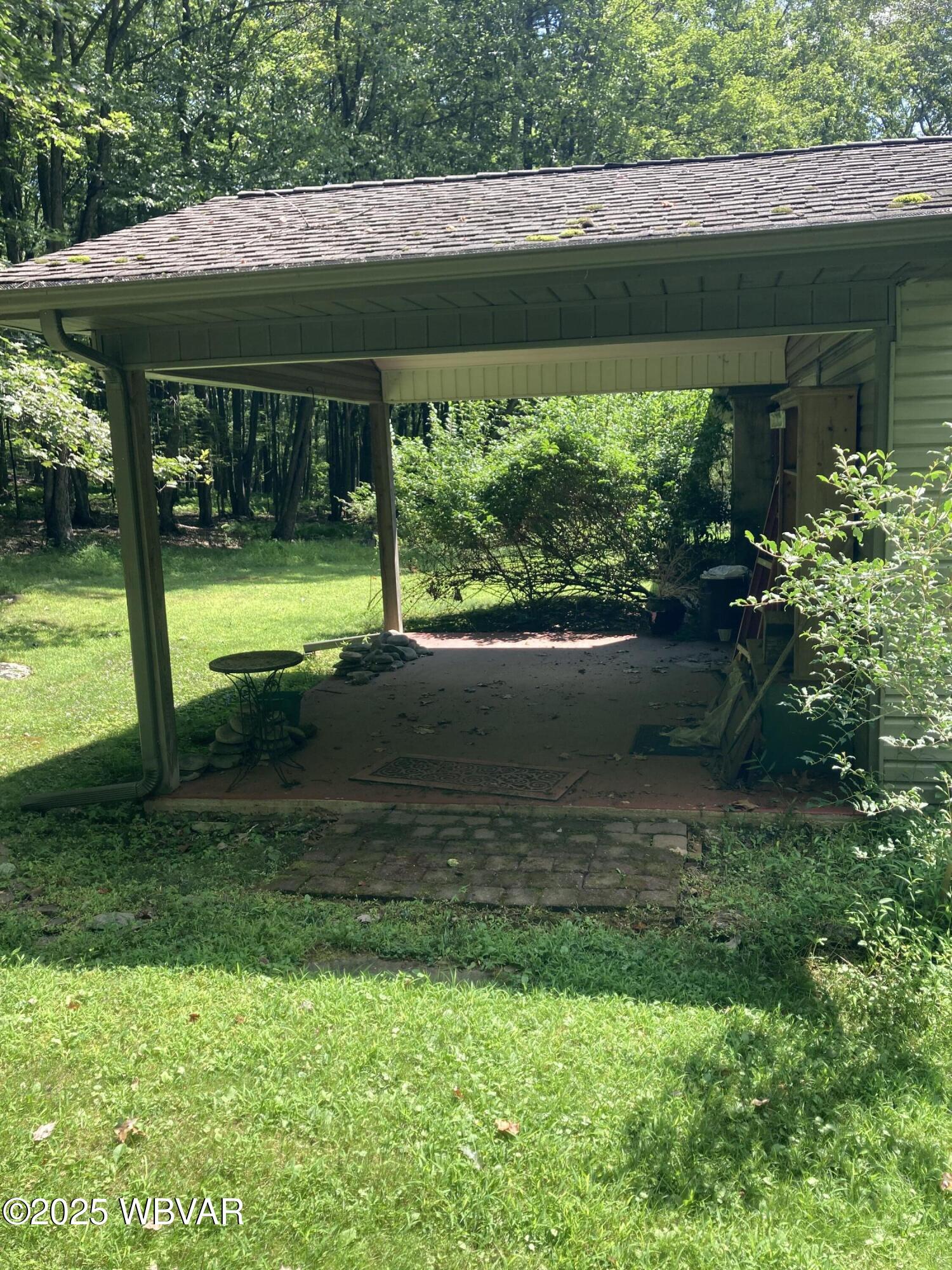765 DEMUNDS ROAD