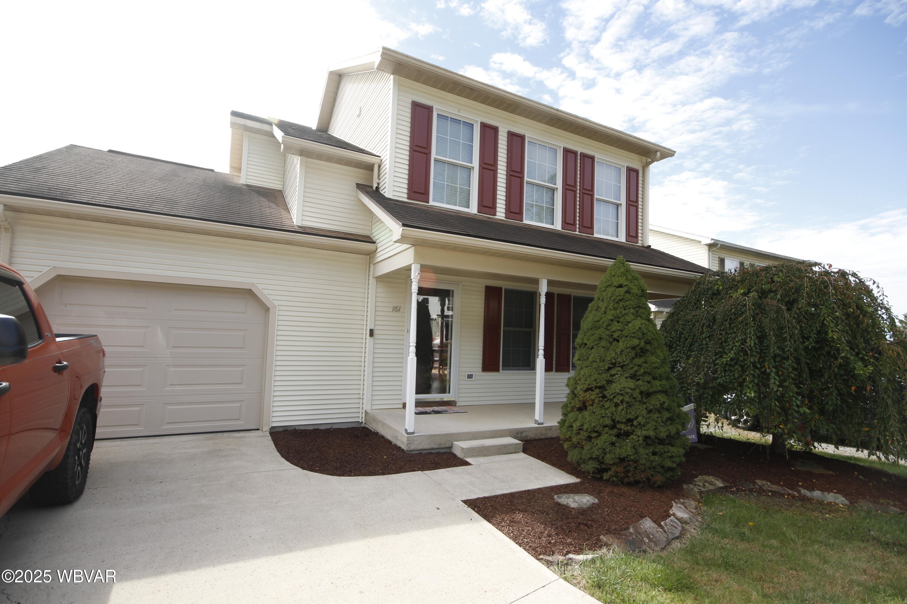 161 LAUREL RUN CIRCLE