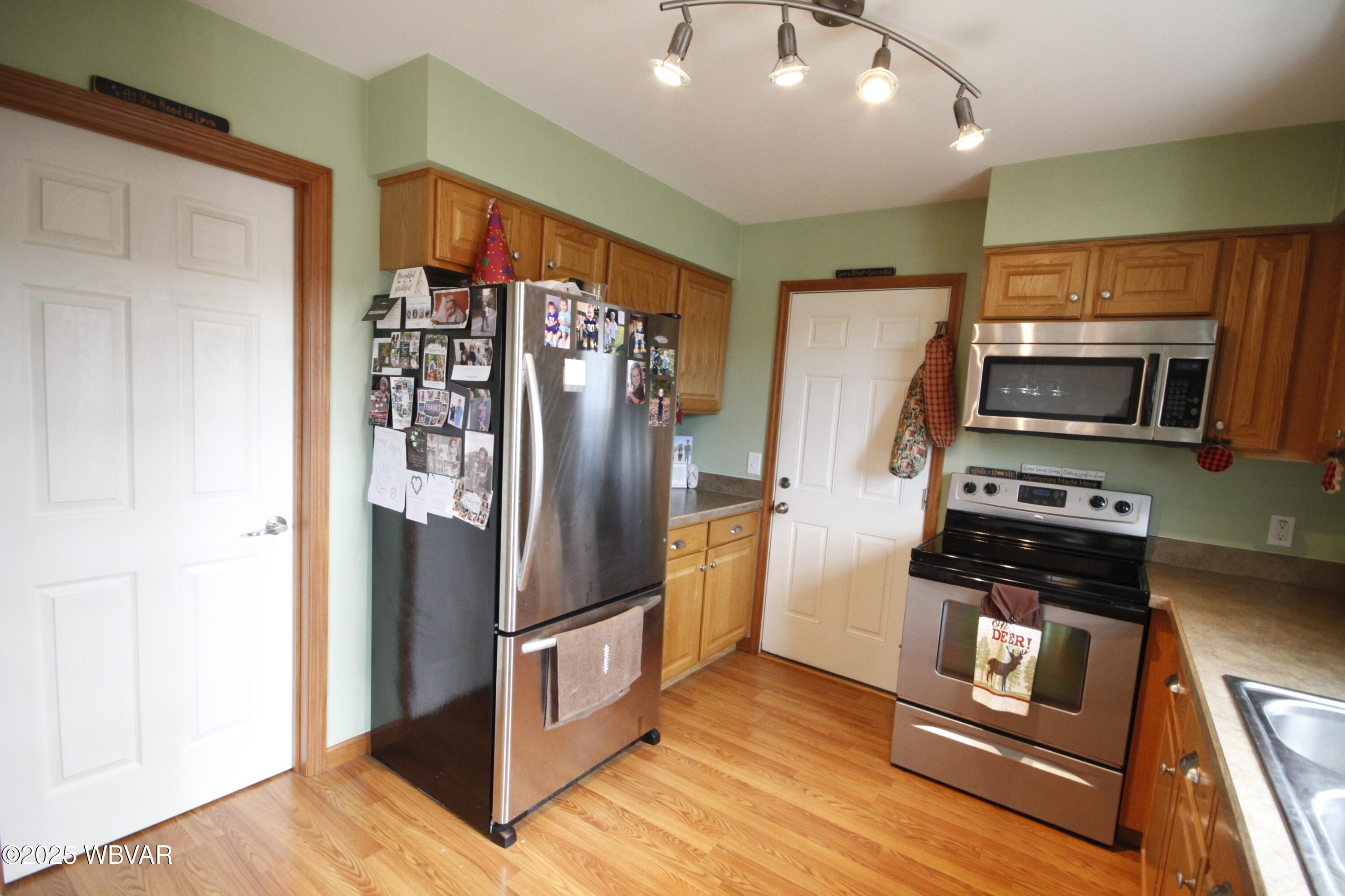 161 LAUREL RUN CIRCLE