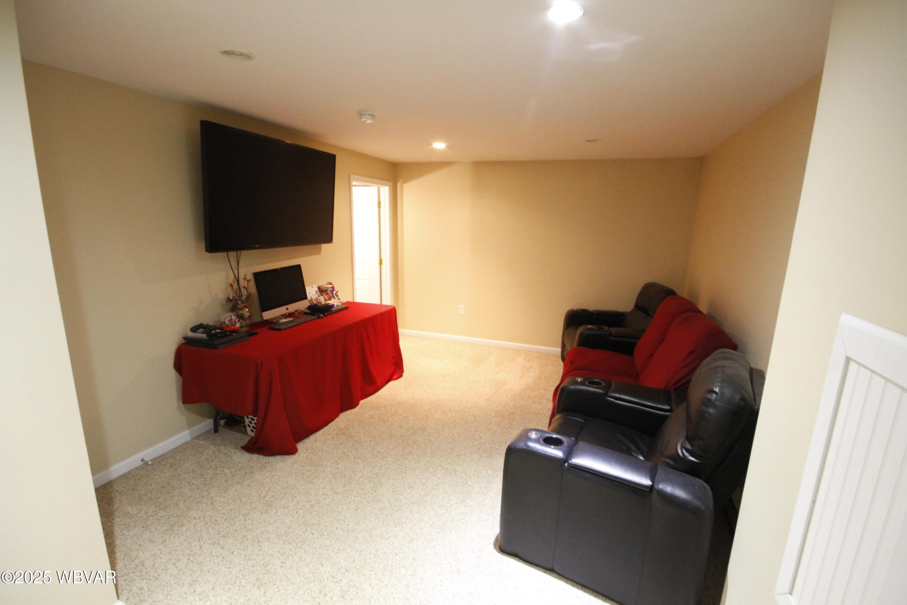 161 LAUREL RUN CIRCLE