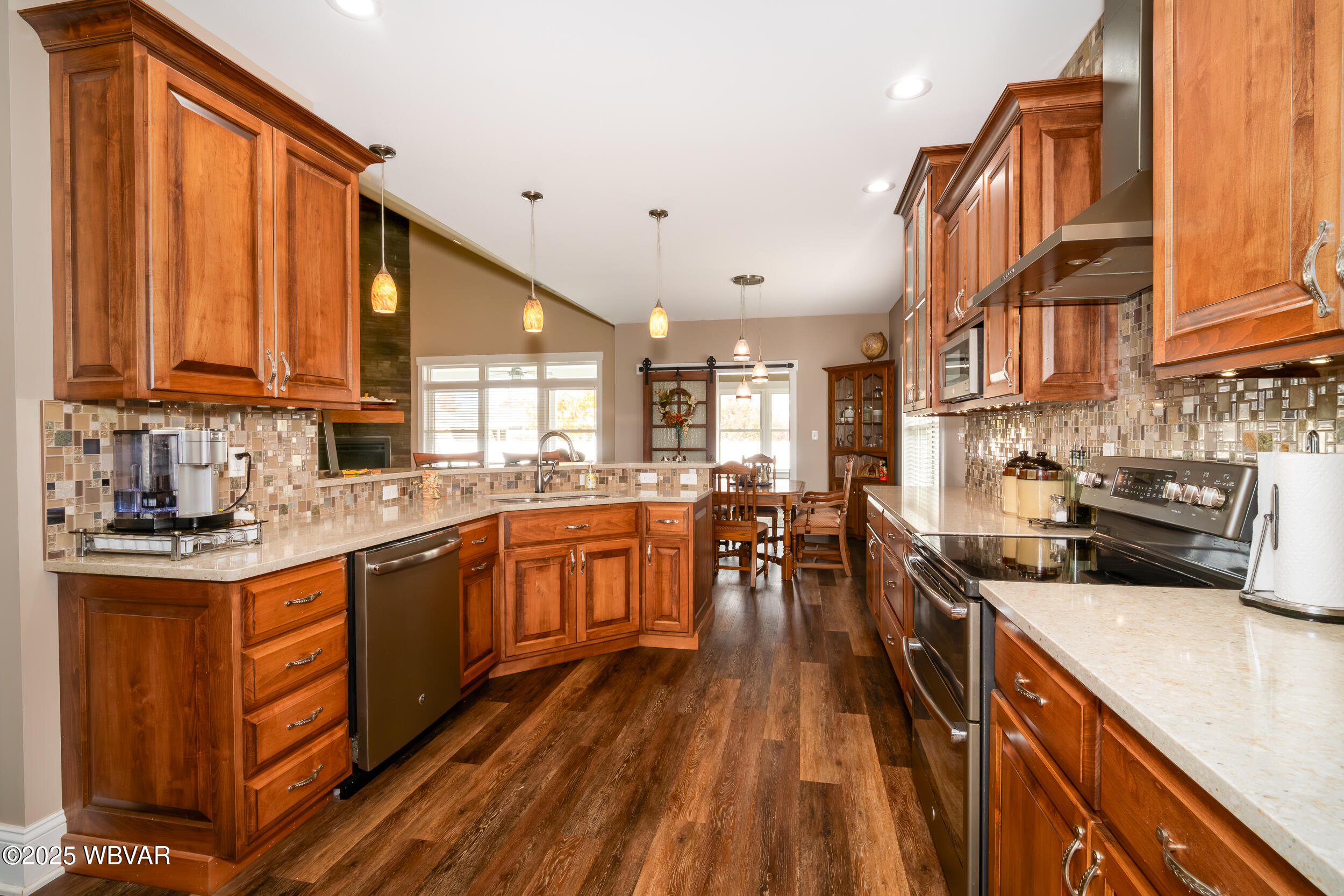 203 FOX HOLLOW ROAD