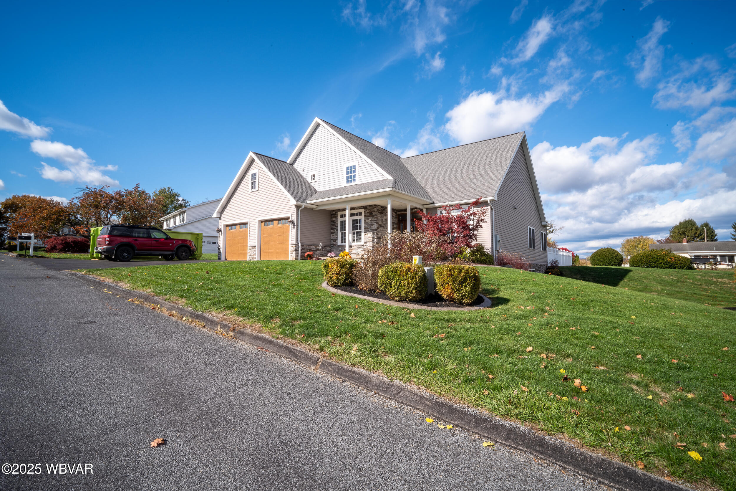203 FOX HOLLOW ROAD