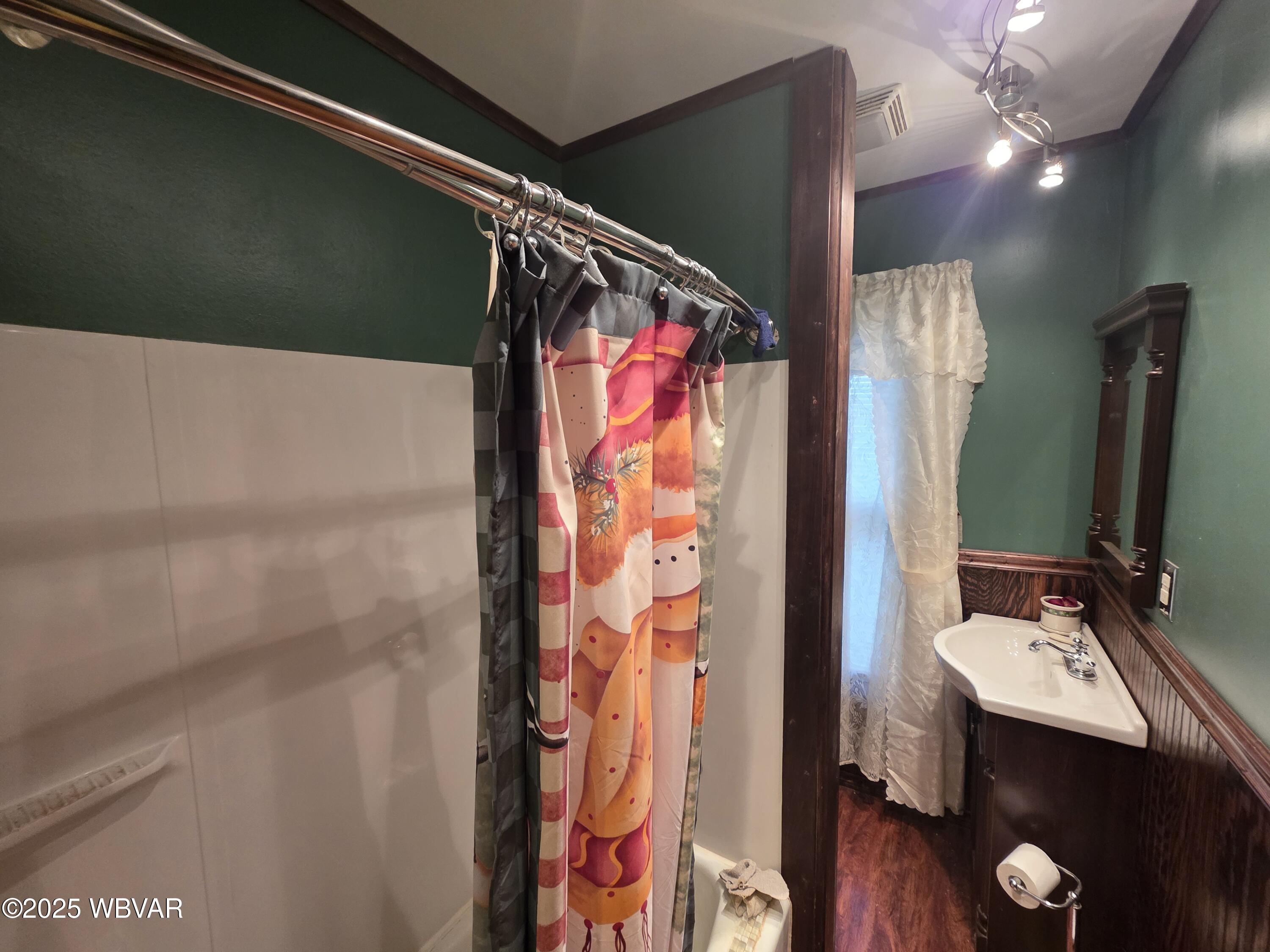 345-347 HASTINGS STREET, S. Williamsport