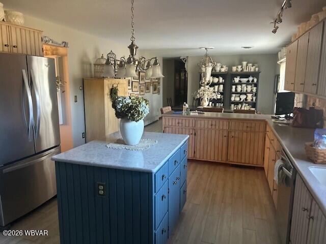 341 HIGHLAND DRIVE