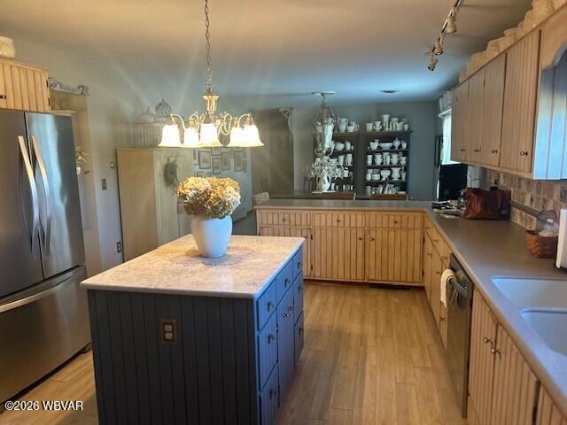 341 HIGHLAND DRIVE