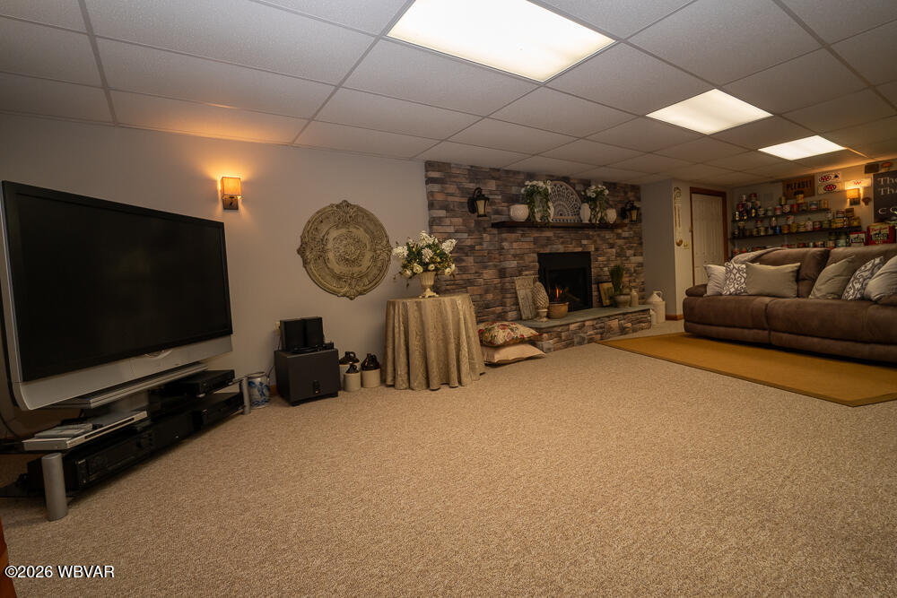 341 HIGHLAND DRIVE