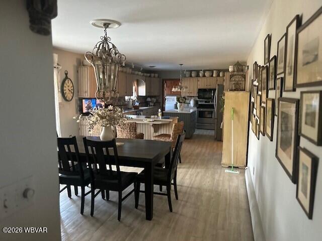 341 HIGHLAND DRIVE