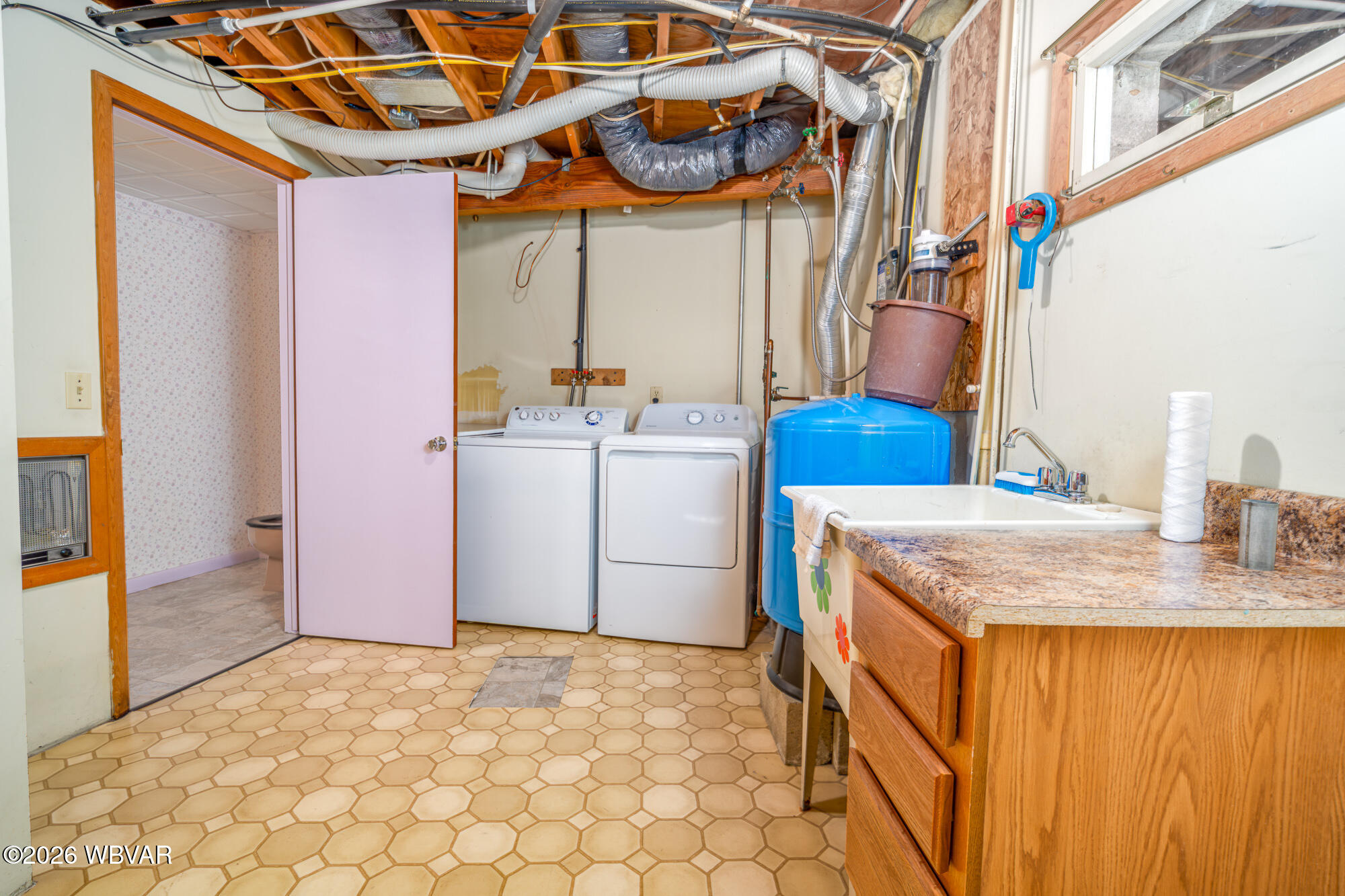 527 CONRAD HILL ROAD
