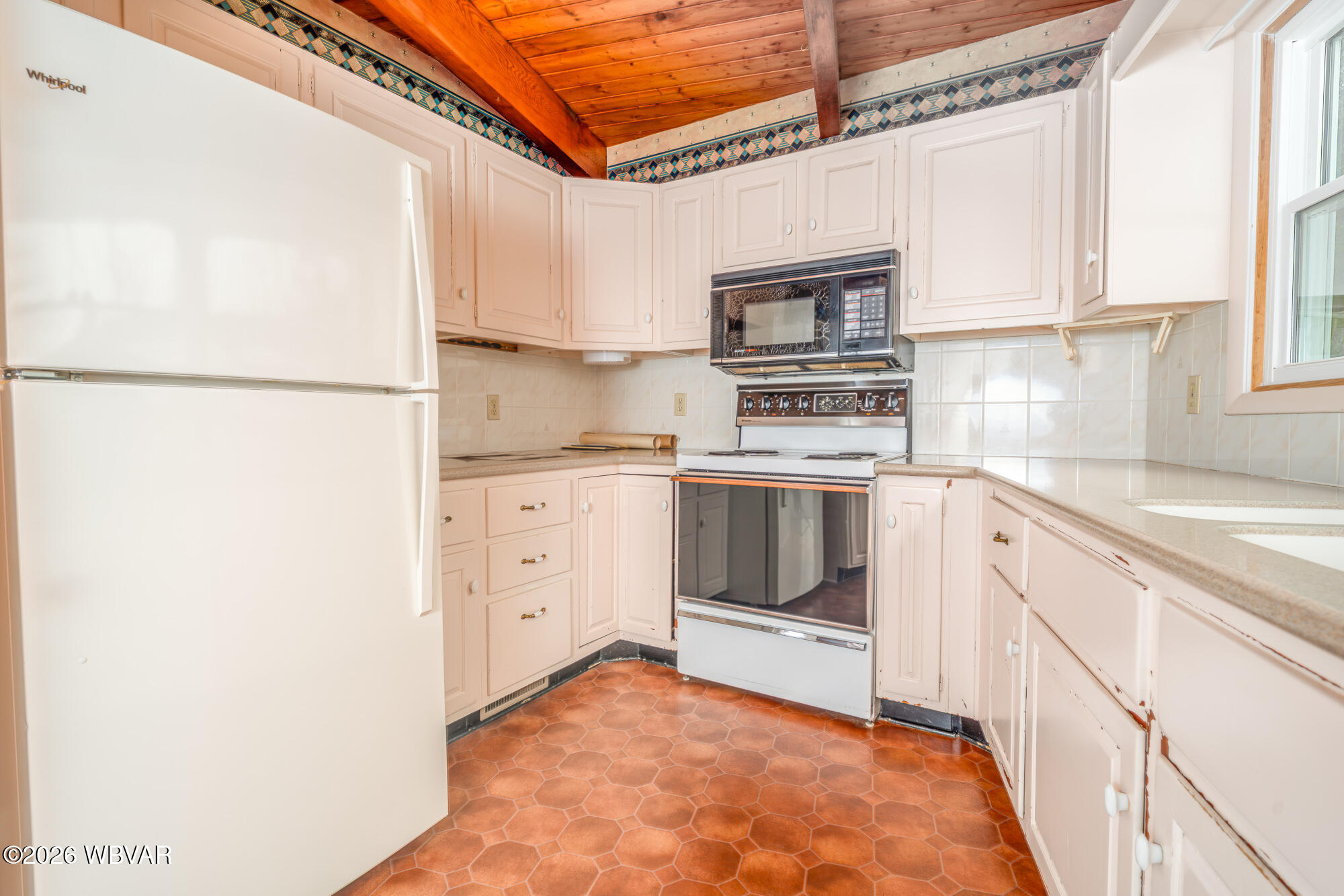 527 CONRAD HILL ROAD