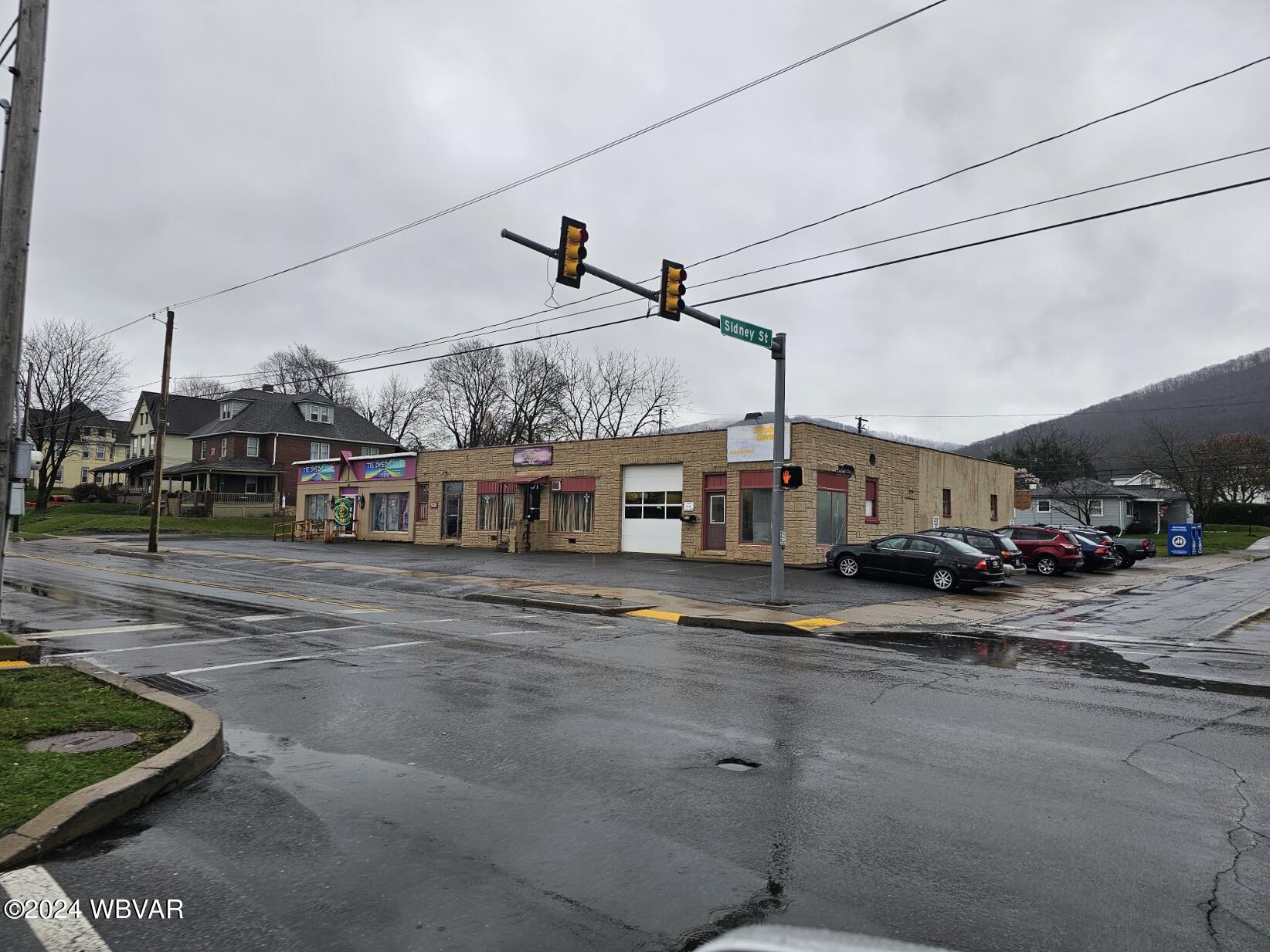 509-517 W SOUTHERN AVENUE, S. Williamsport