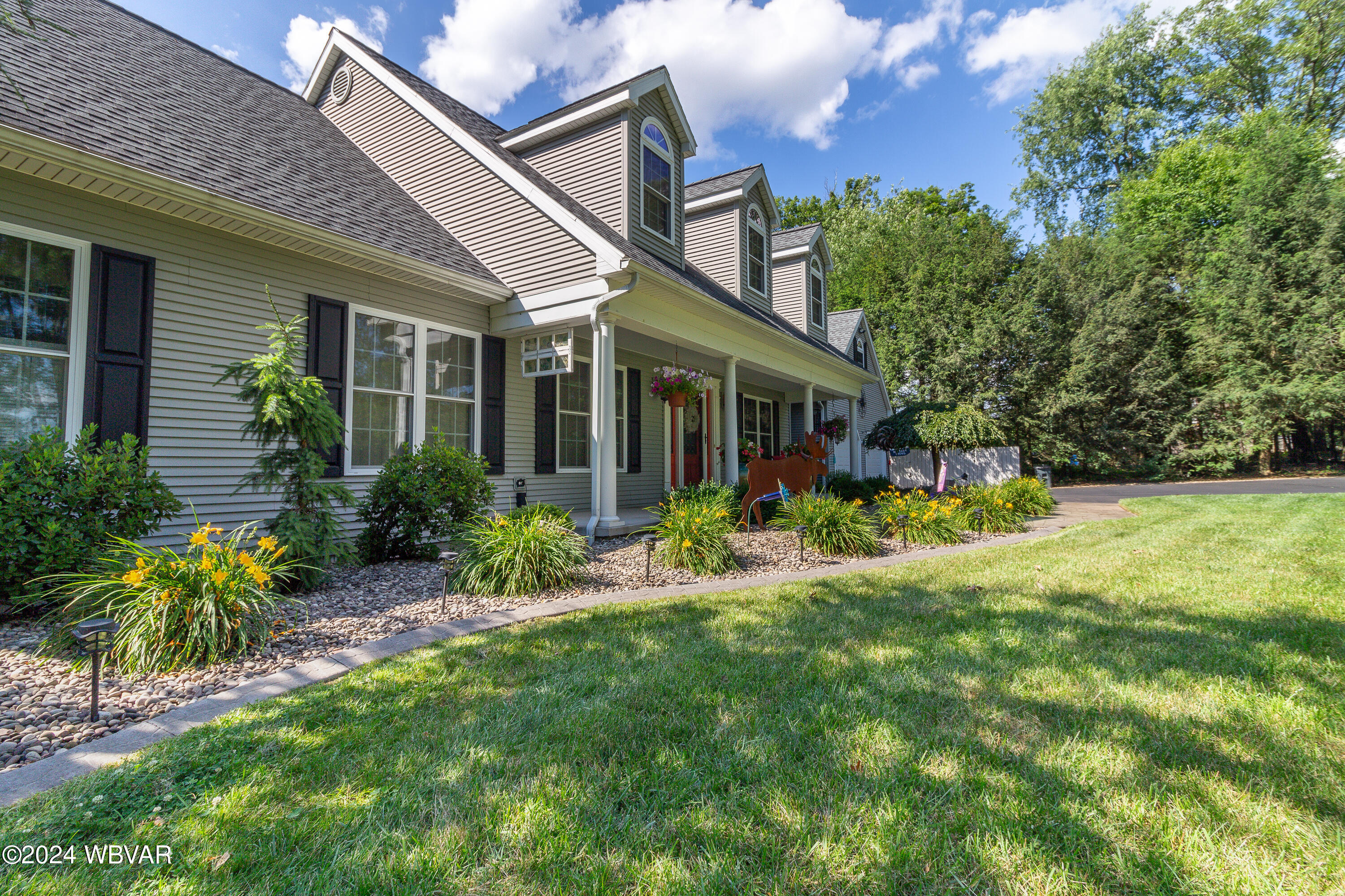 981 FOUST HILL ROAD