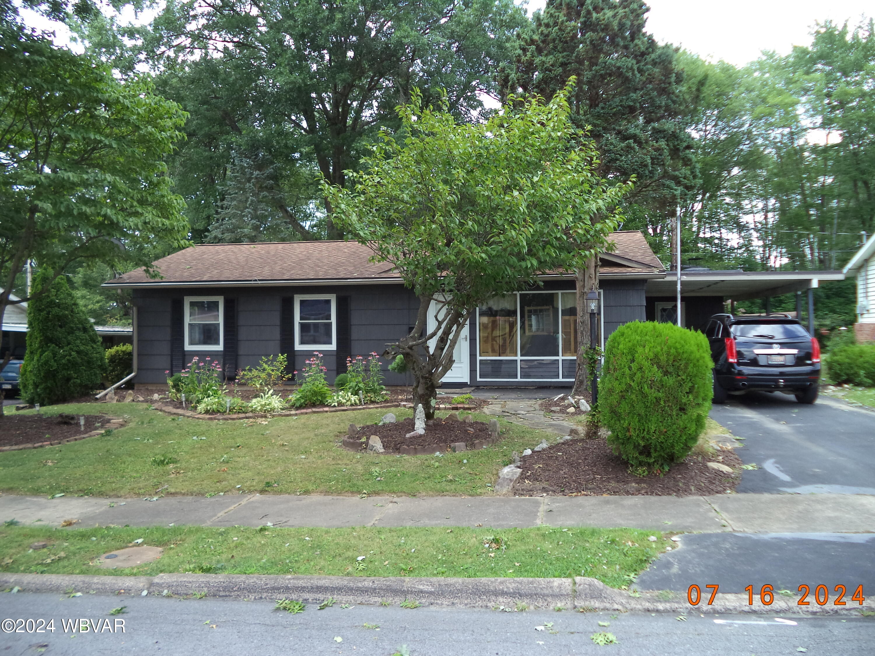 1609 ELWOOD ROAD