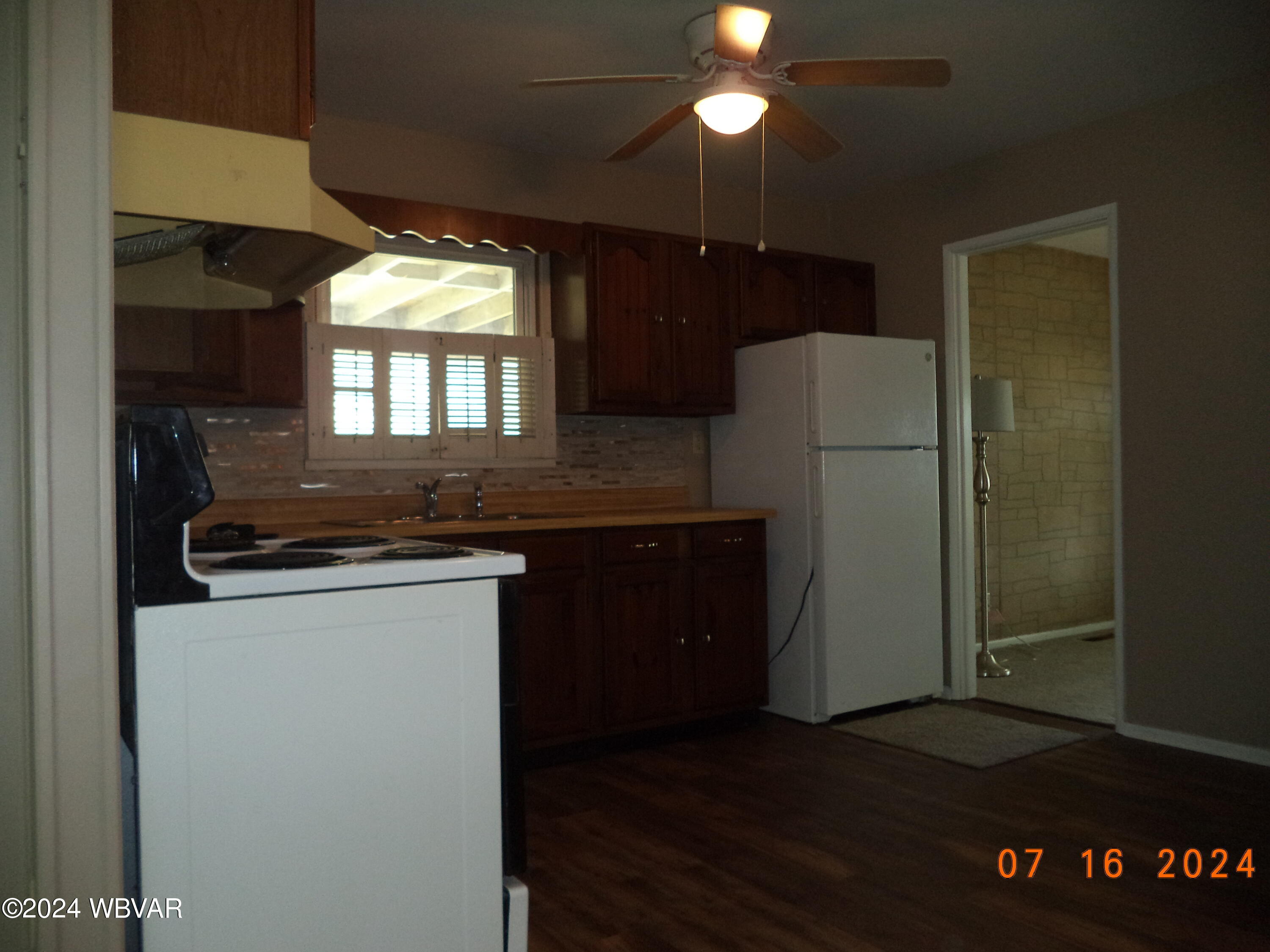1609 ELWOOD ROAD