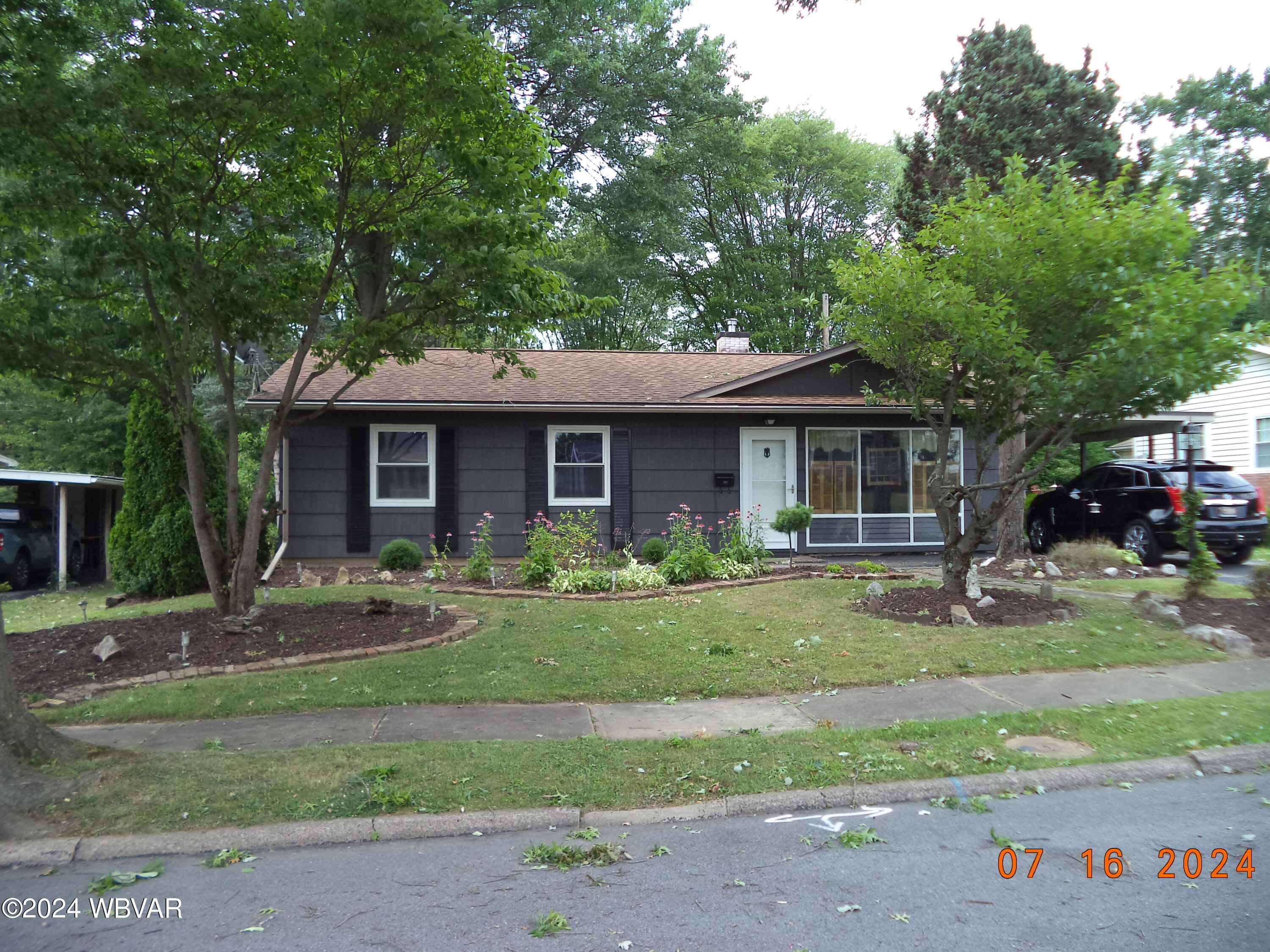 1609 ELWOOD ROAD