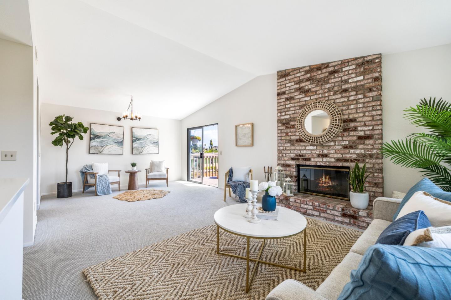 2217 Spencer CT