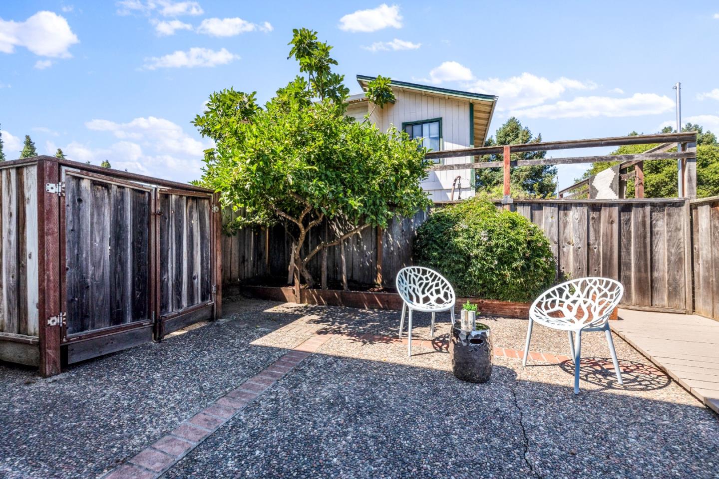 2217 Spencer CT