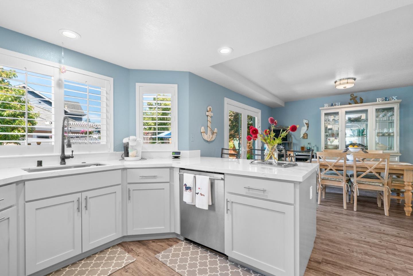 630 Cambria LN