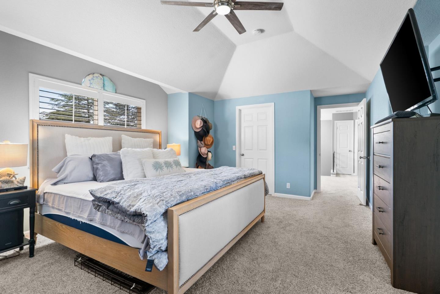 630 Cambria LN