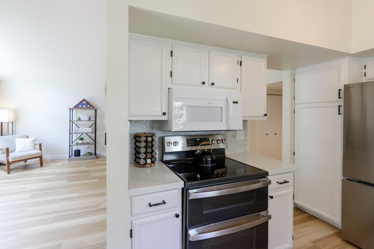 111 Bean Creek Road 34