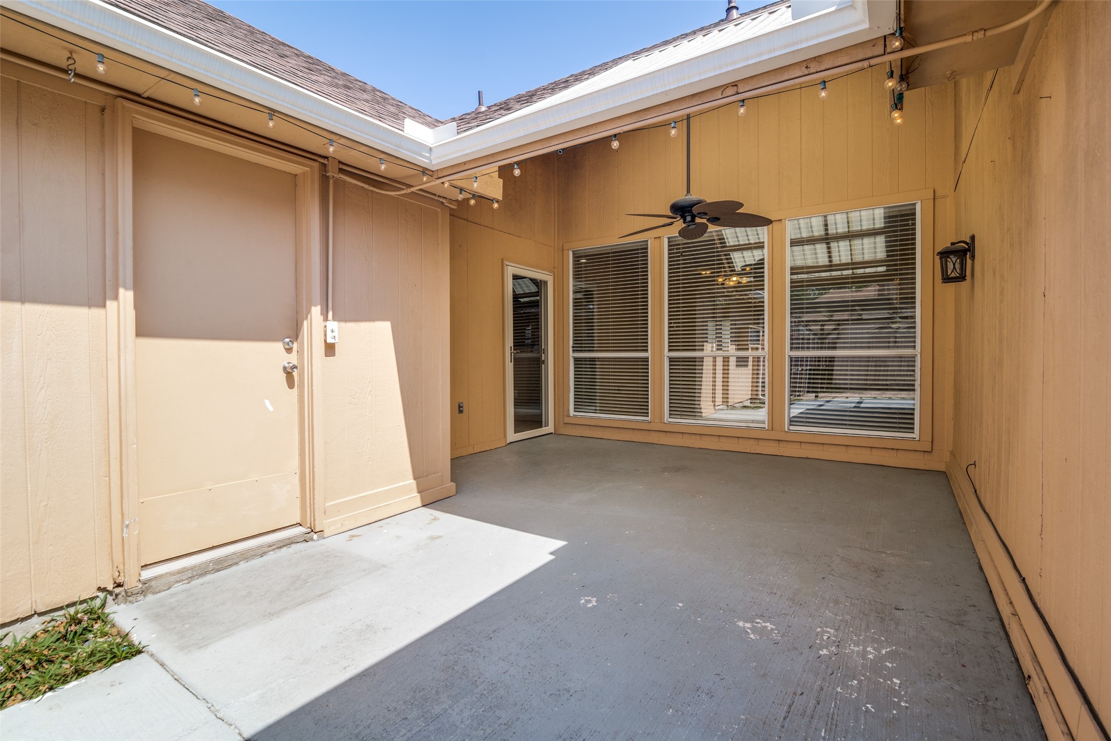 1620 Mercury Place
