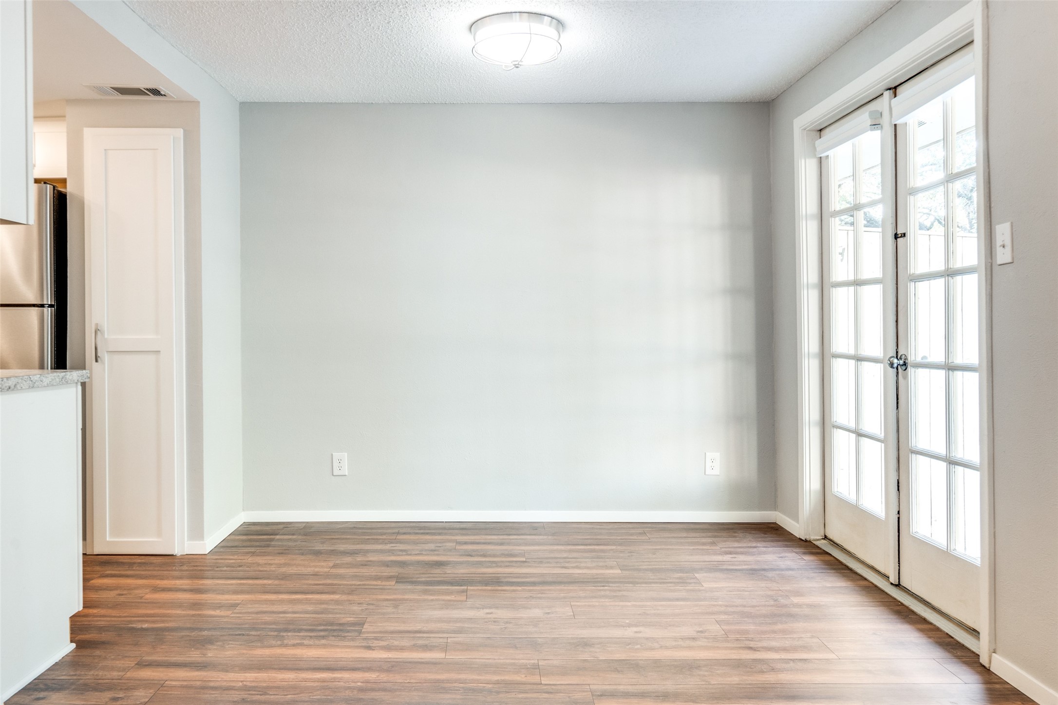 6646 E Lovers Lane 102