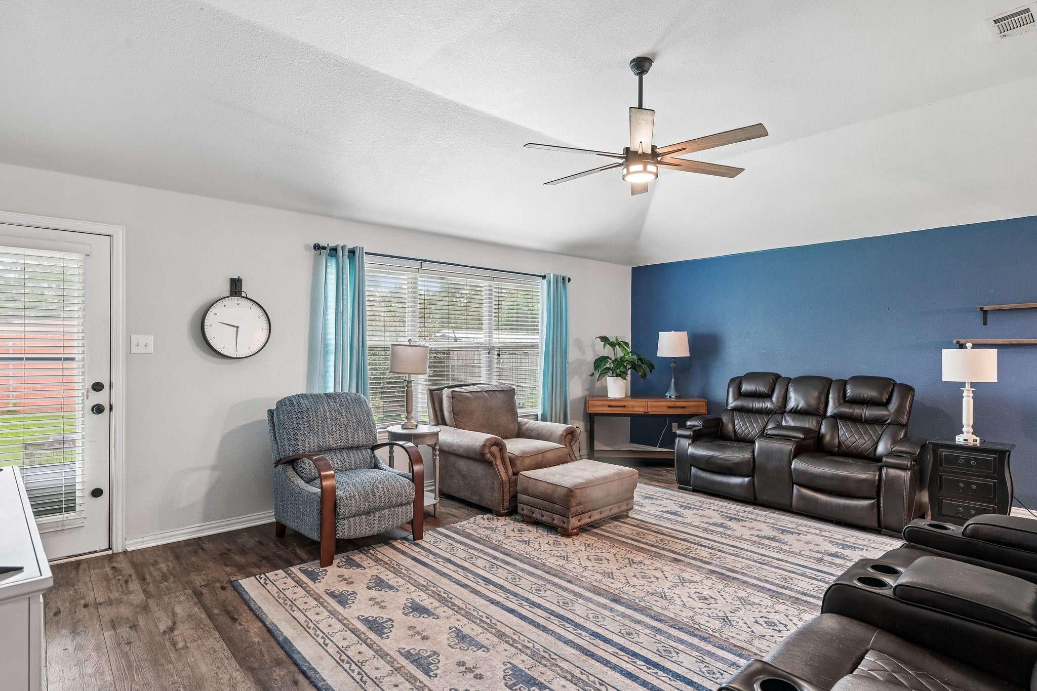 137 Tomahawk Drive
