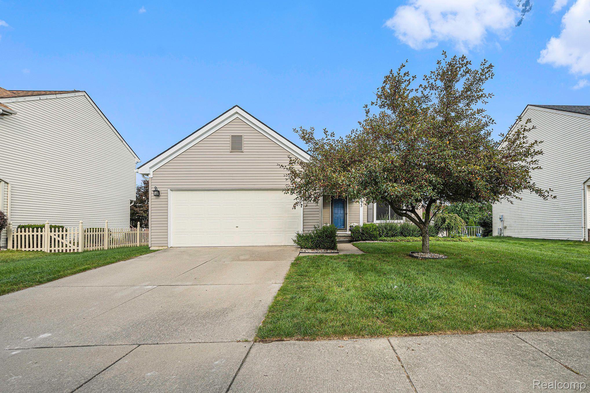 7353 MAPLELAWN Drive